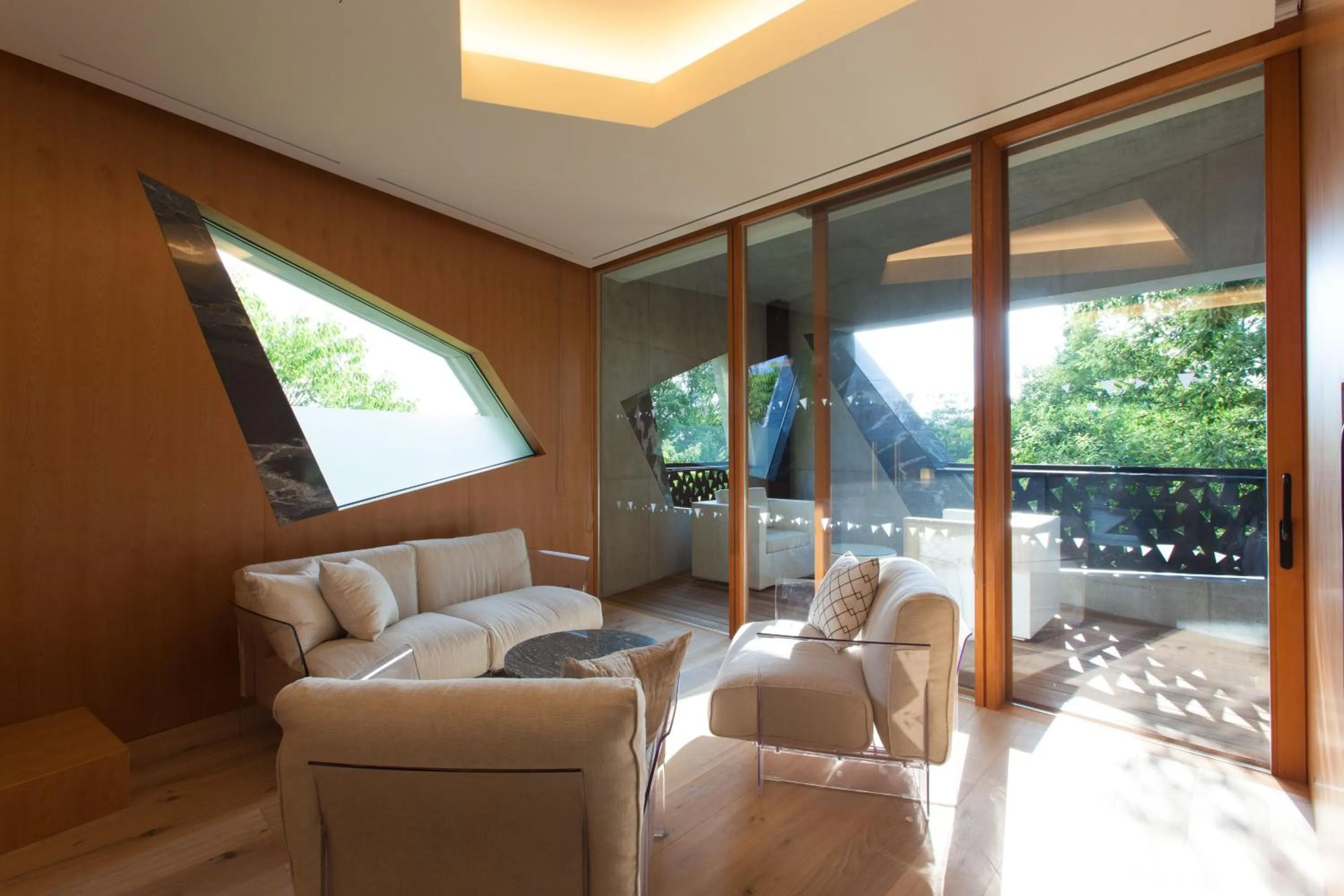 Seating area in HOTEL KEYFOREST HOKUTO