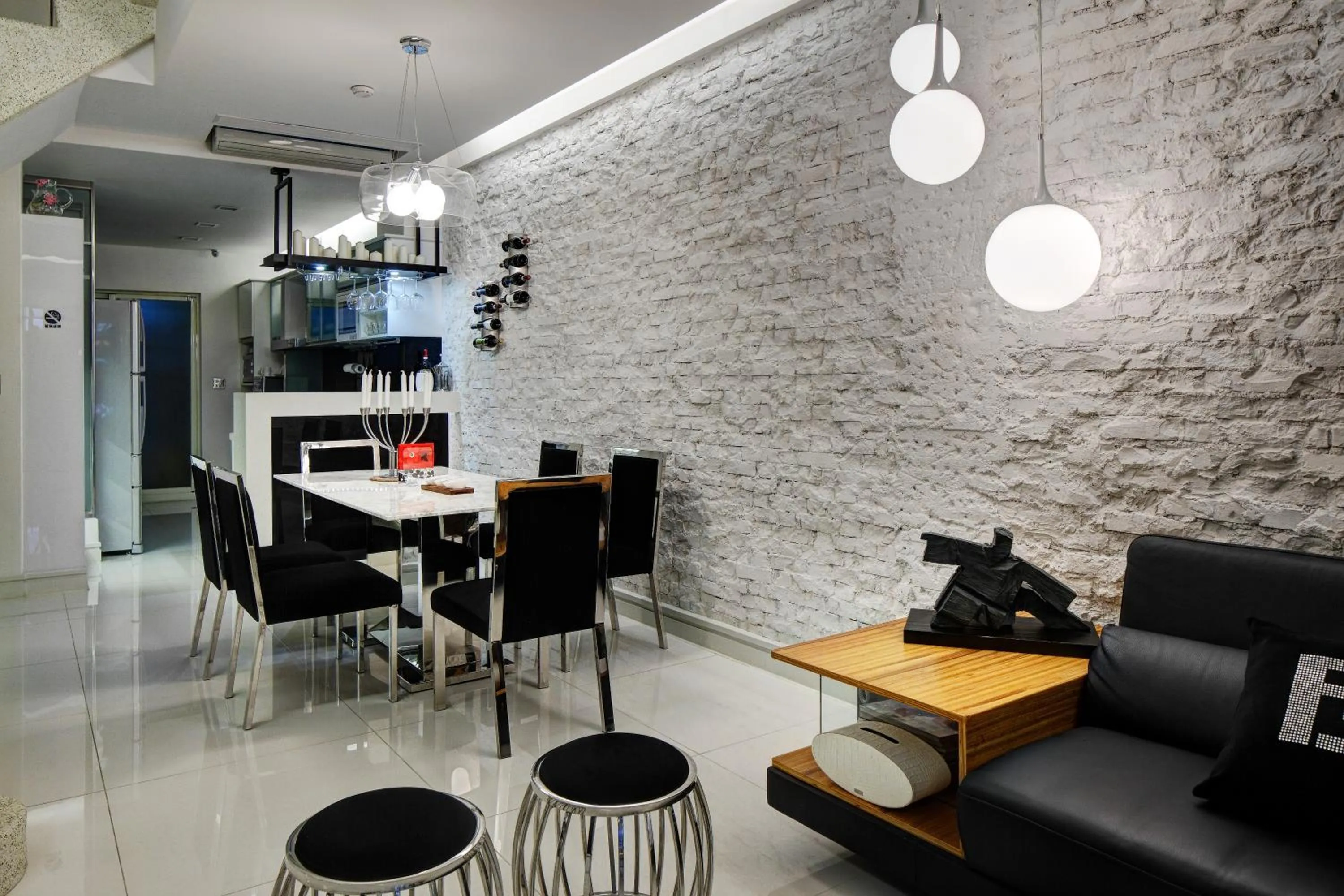 Communal lounge/ TV room in 花漾村聲民宿 歐舒丹洗沐 停車場