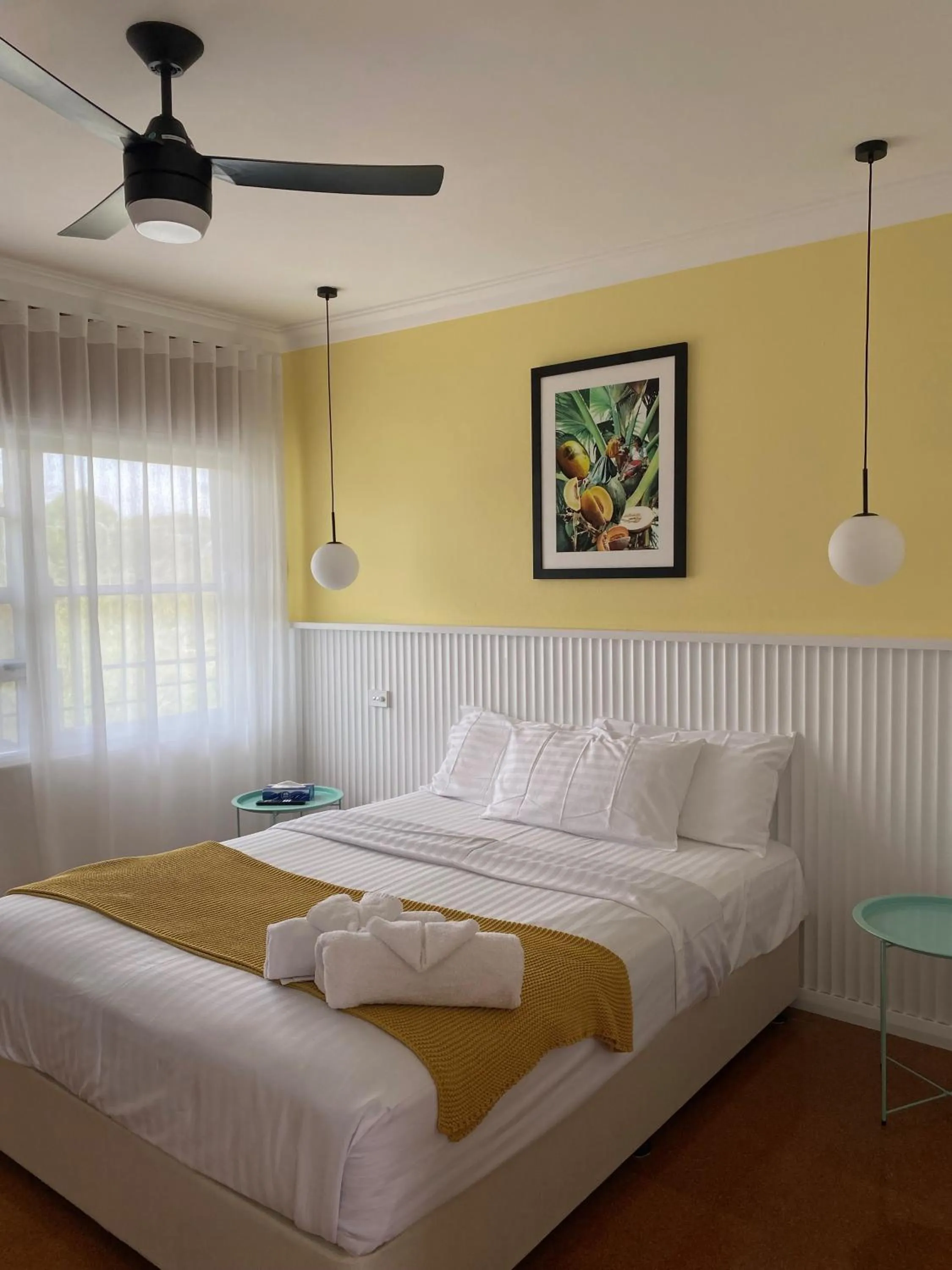 Bedroom, Bed in Paradise Motel Busselton