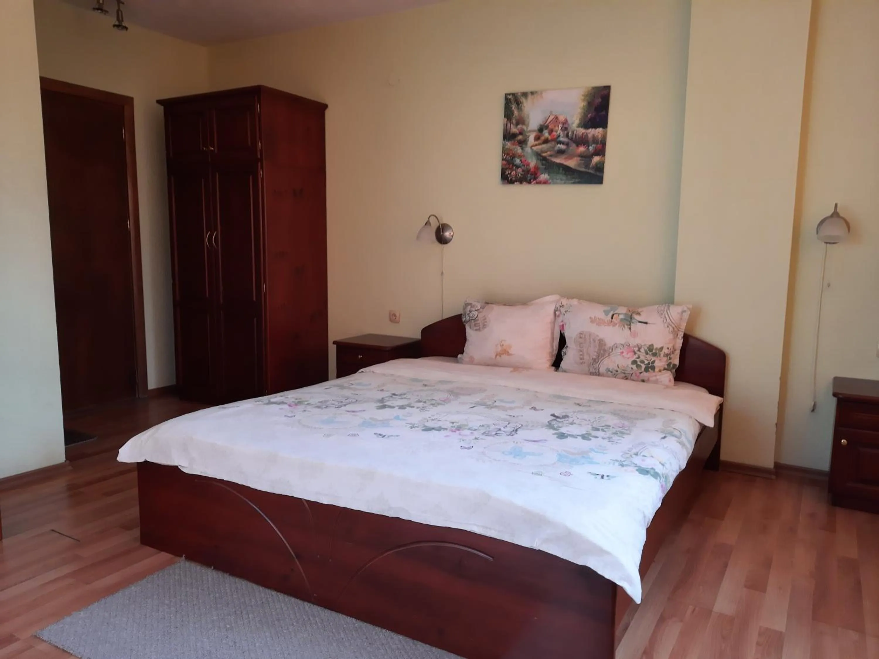 Bed in Motel Elegance