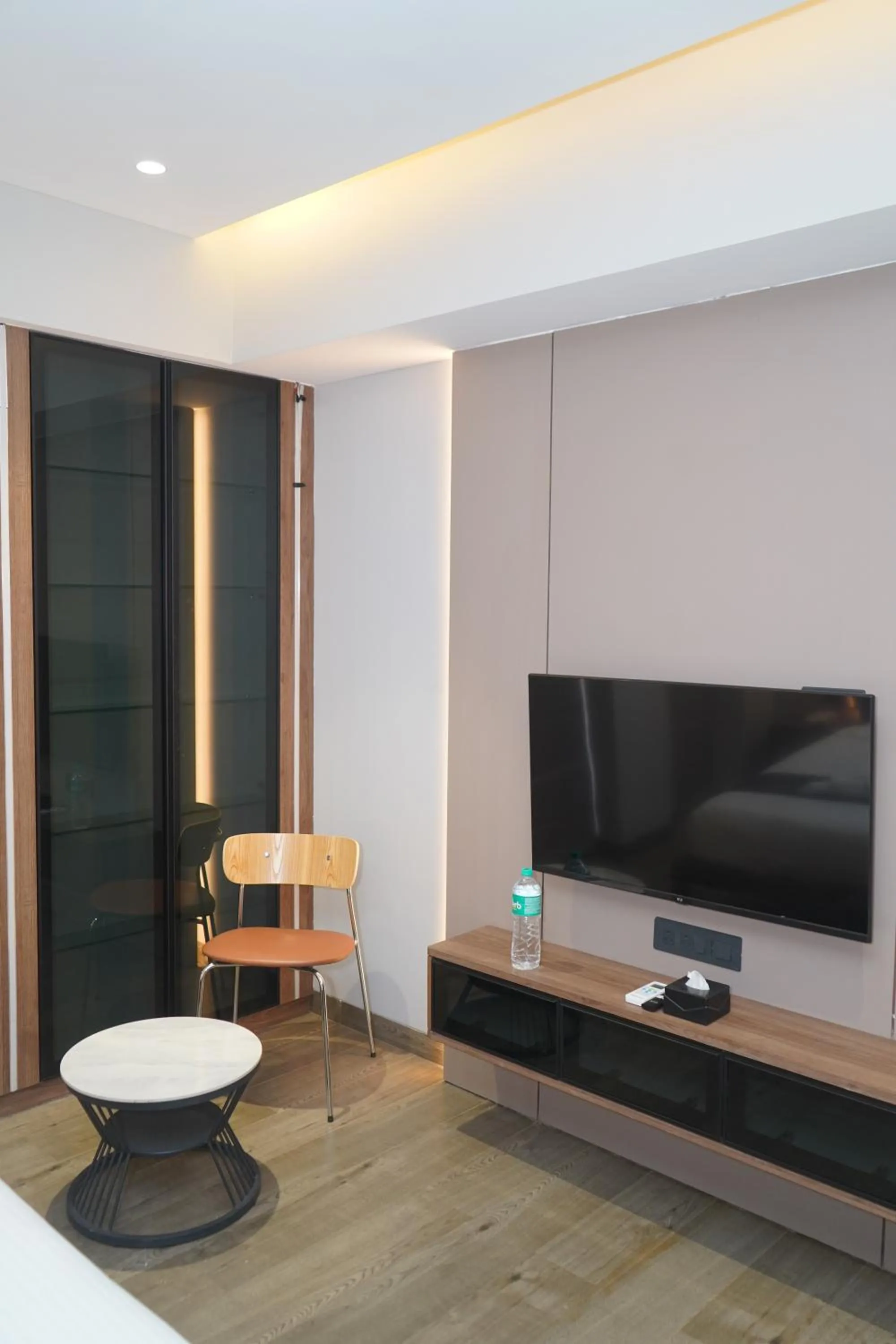 TV and multimedia in Abssolute Homtel - Rooms & Suites