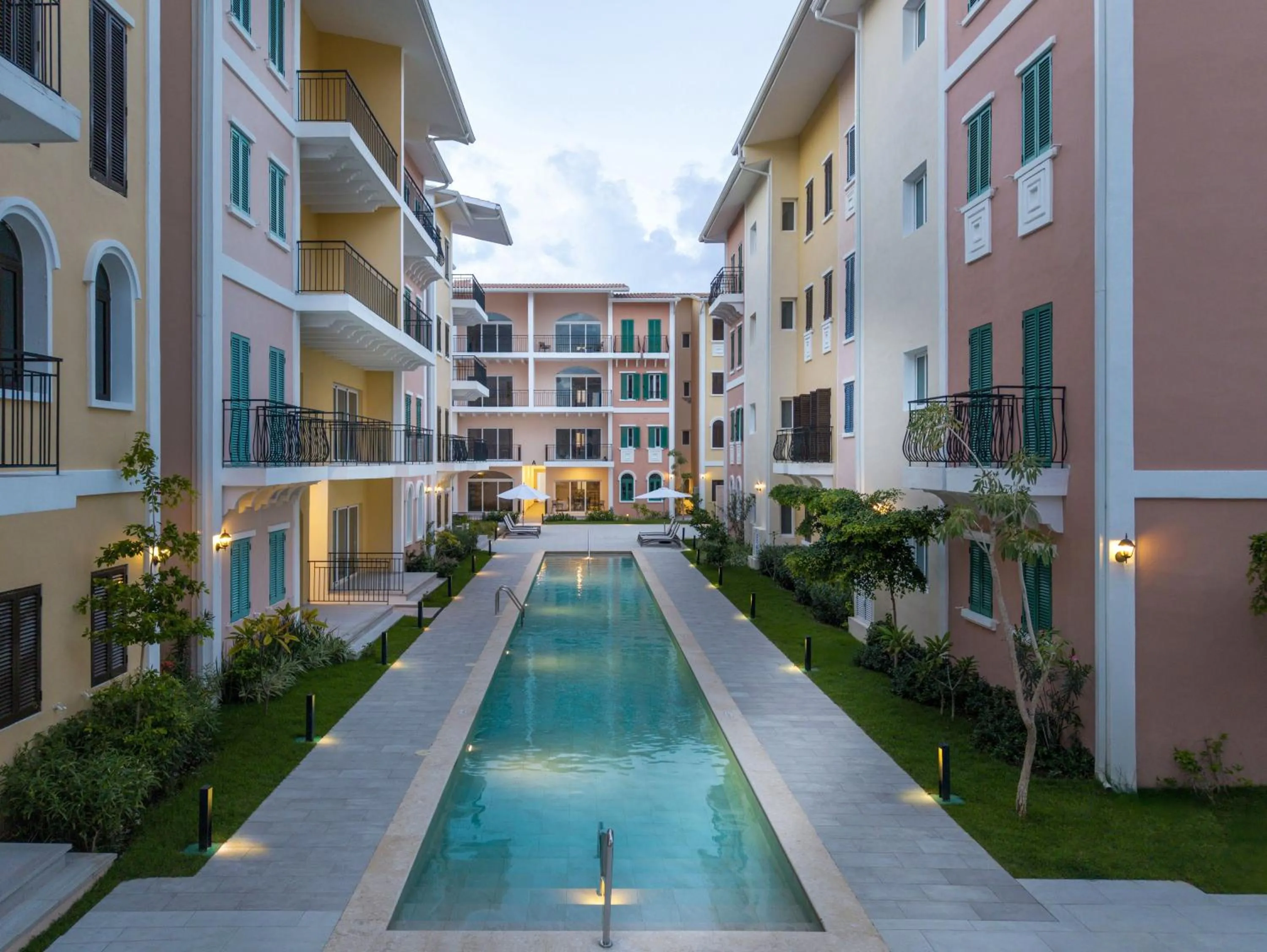 Pool view in Reserva Real by Harper