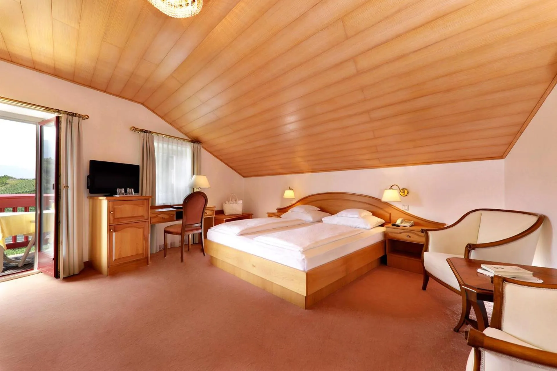 Bedroom in Hotel Mühle Mayer