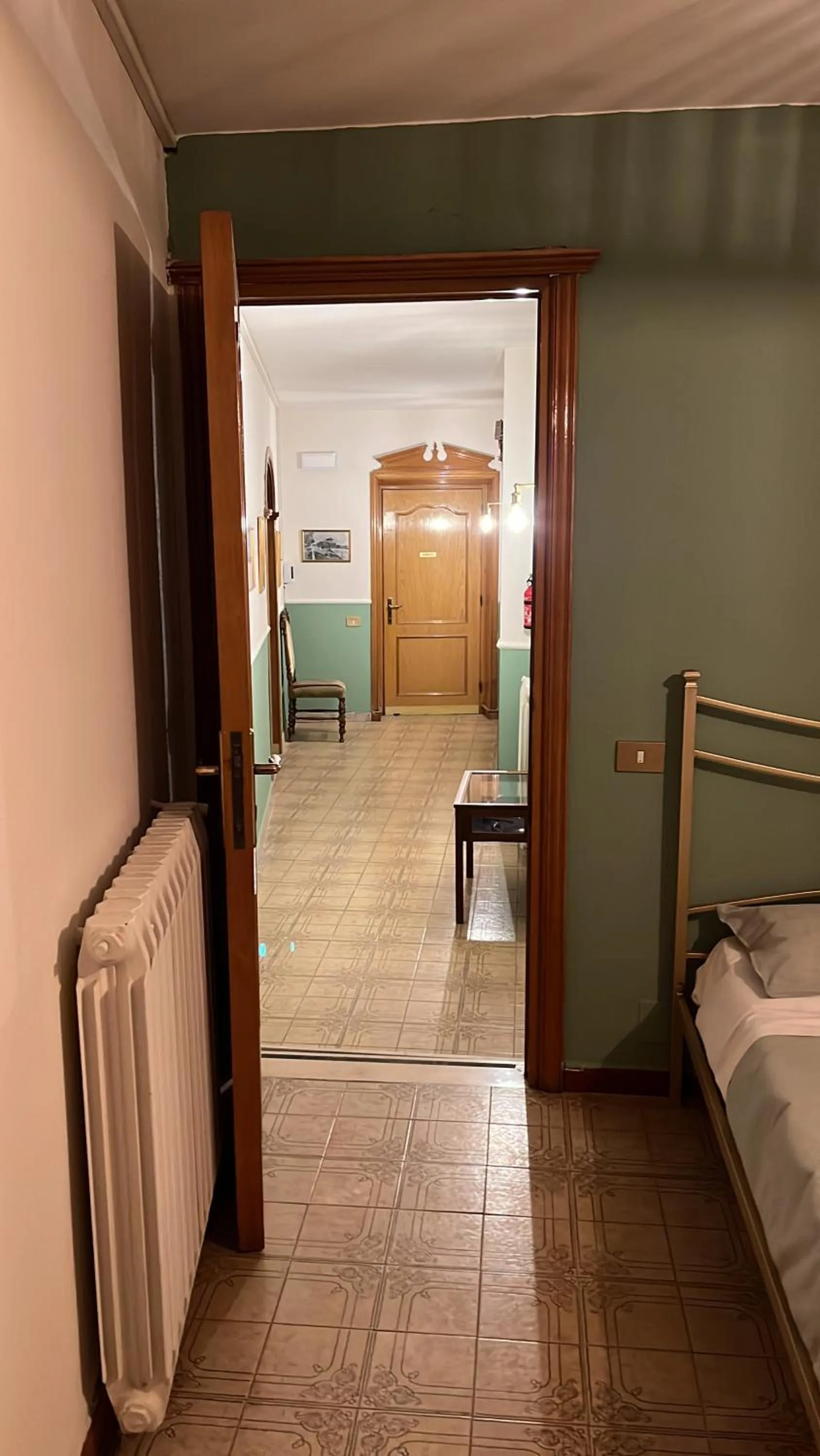 Bed in Airport Torre Clementina INN