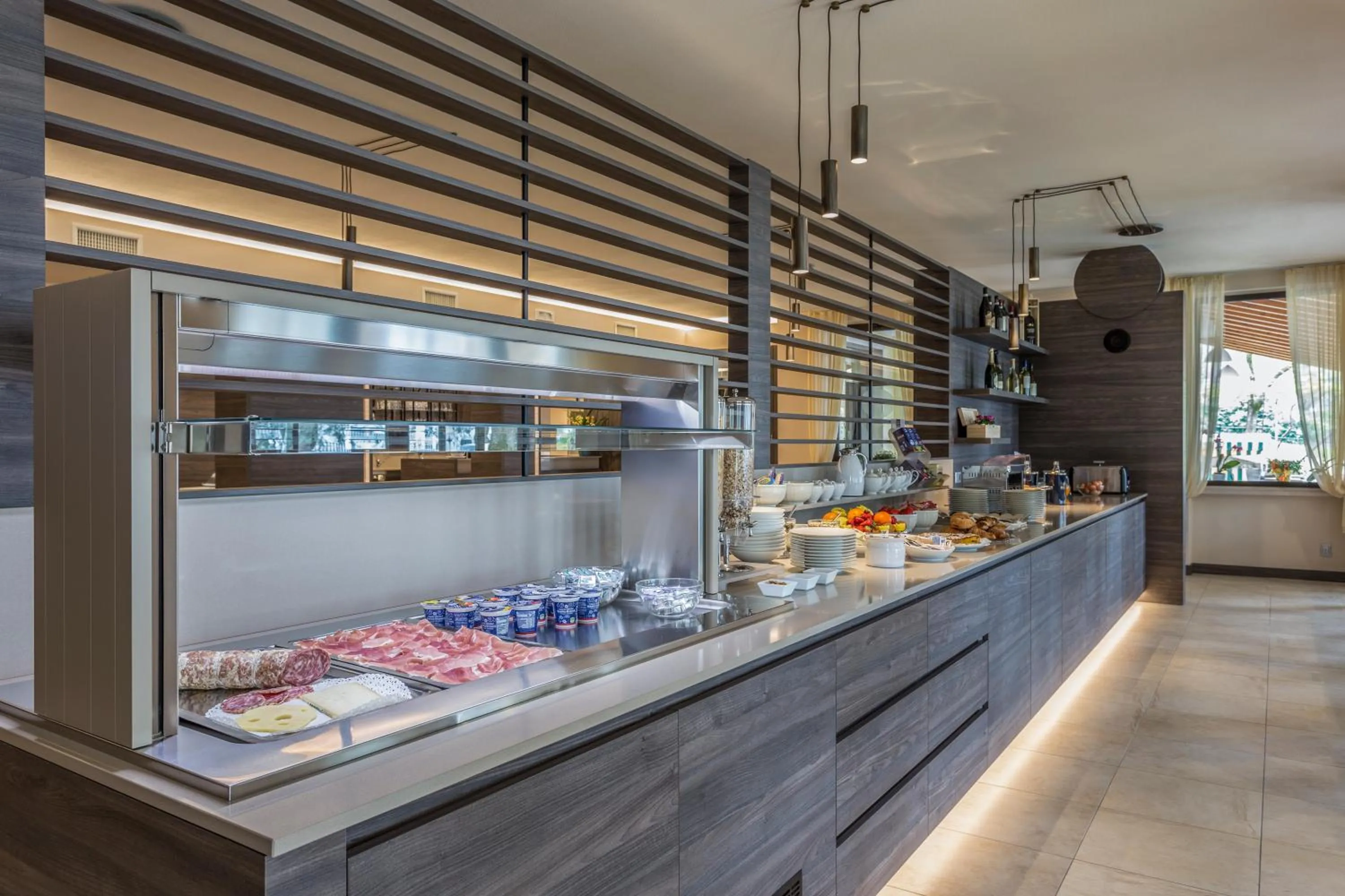 Food and drinks in Hotel Veronesi