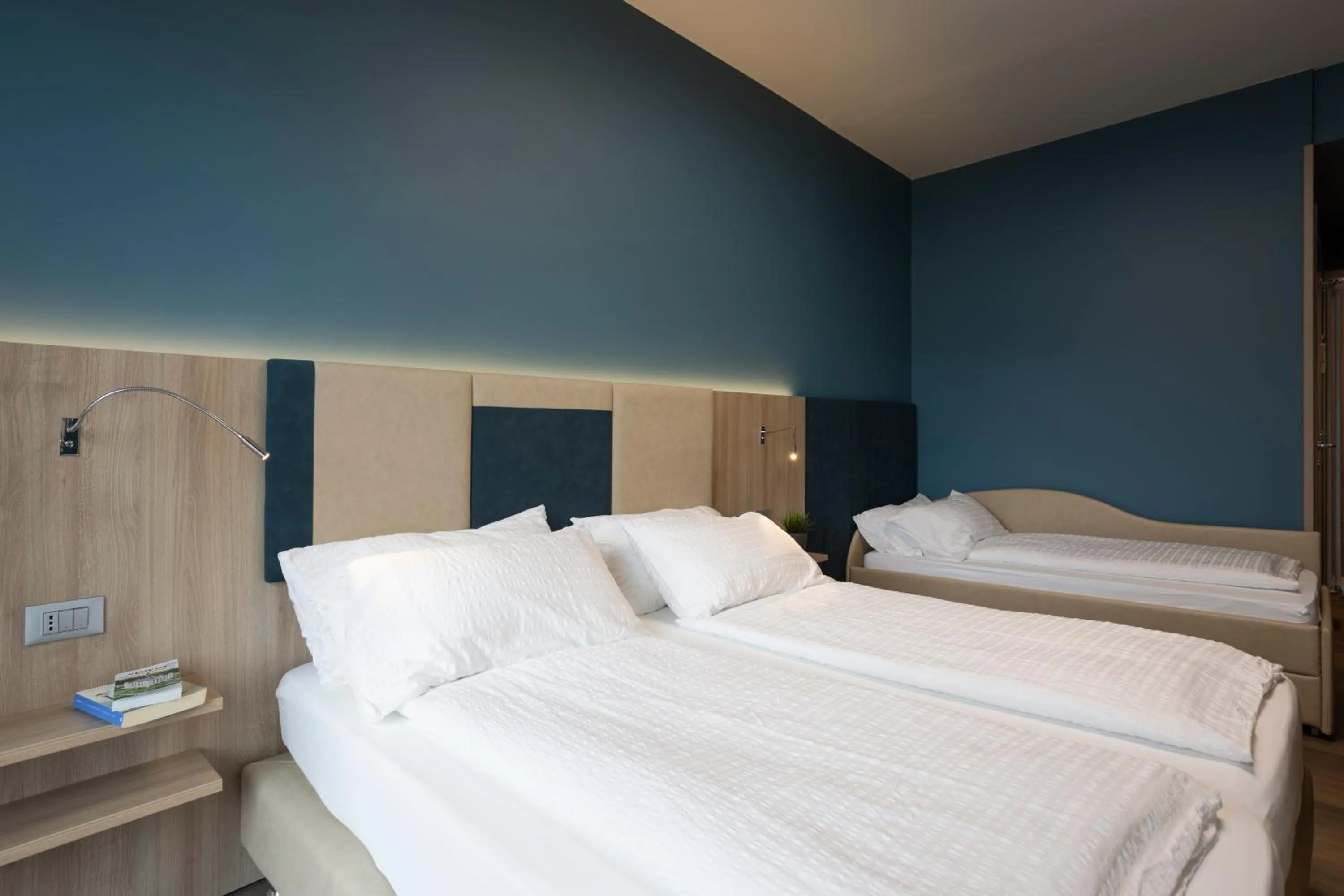 Photo of the whole room, Bed in Hotel Veronesi