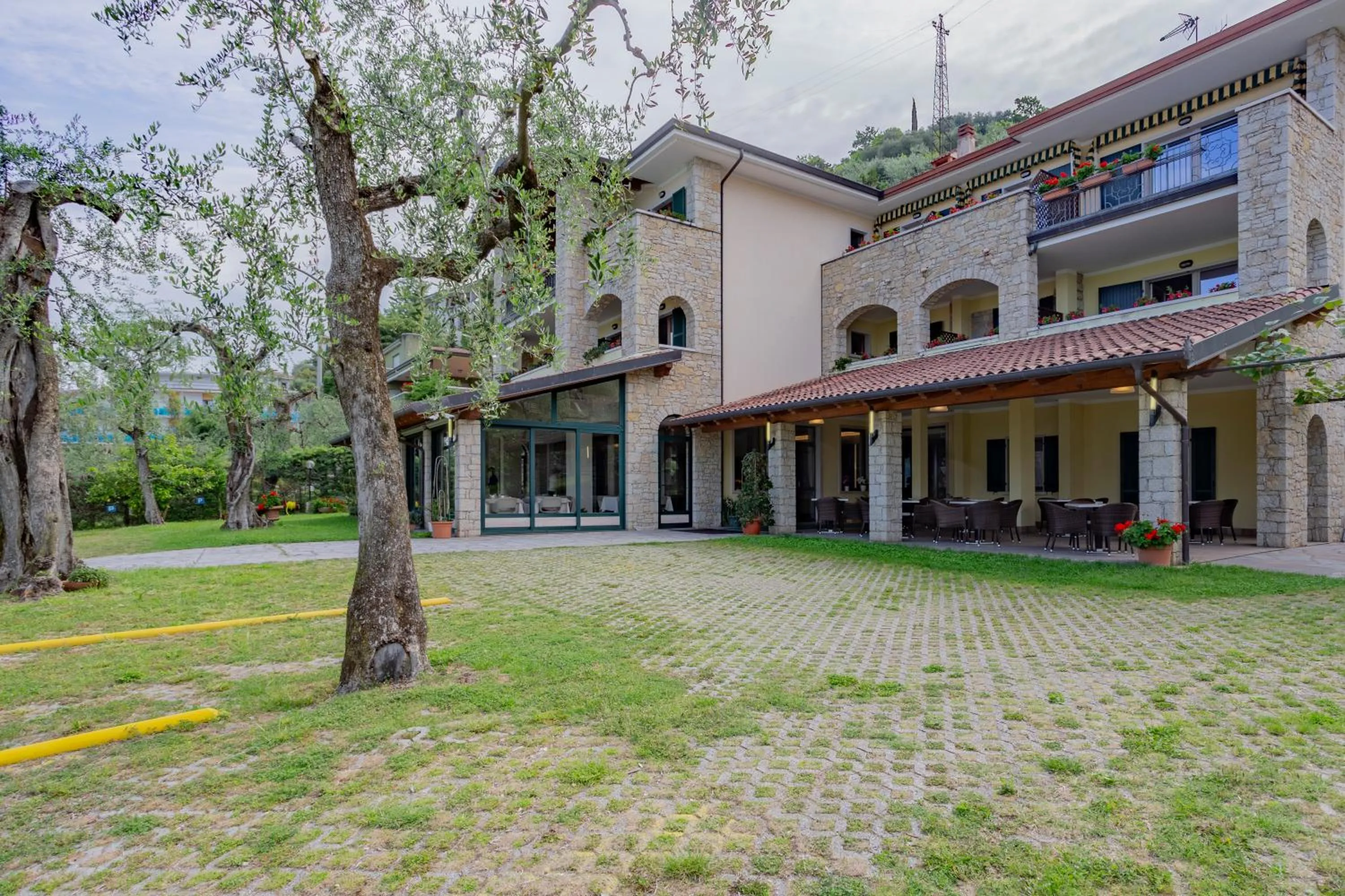 Property building in Hotel Veronesi