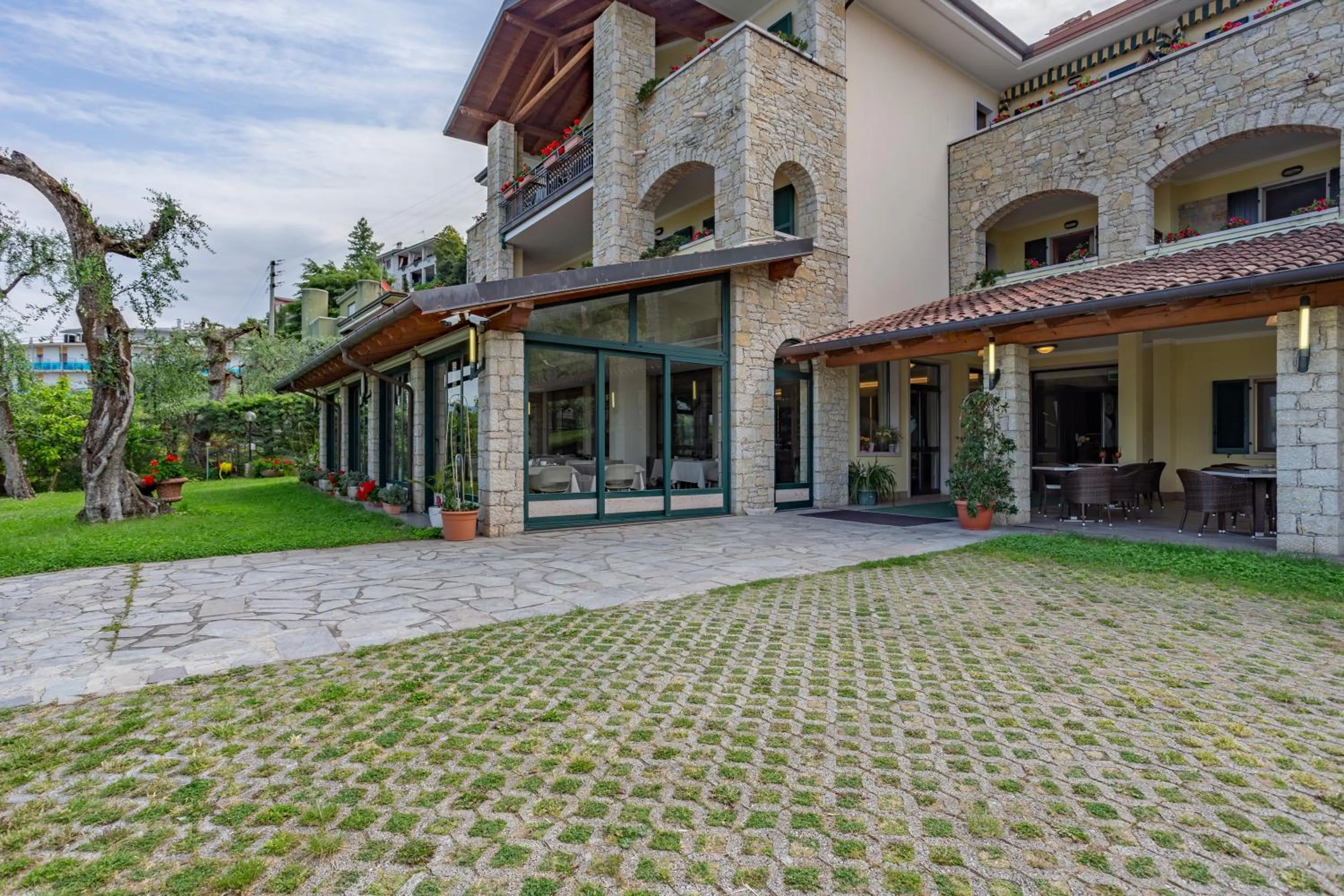 Property building in Hotel Veronesi