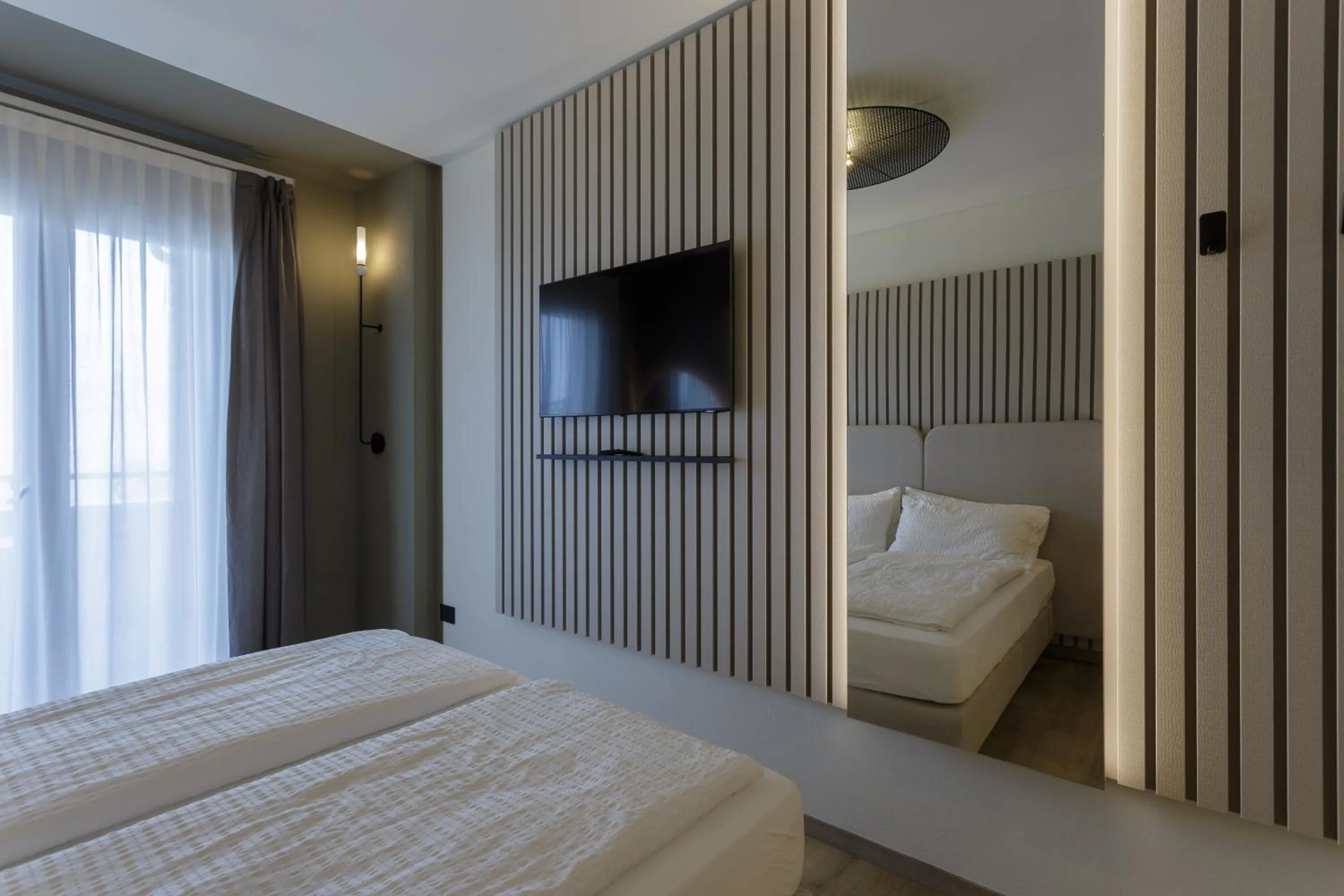 TV and multimedia, Bed in Hotel Veronesi