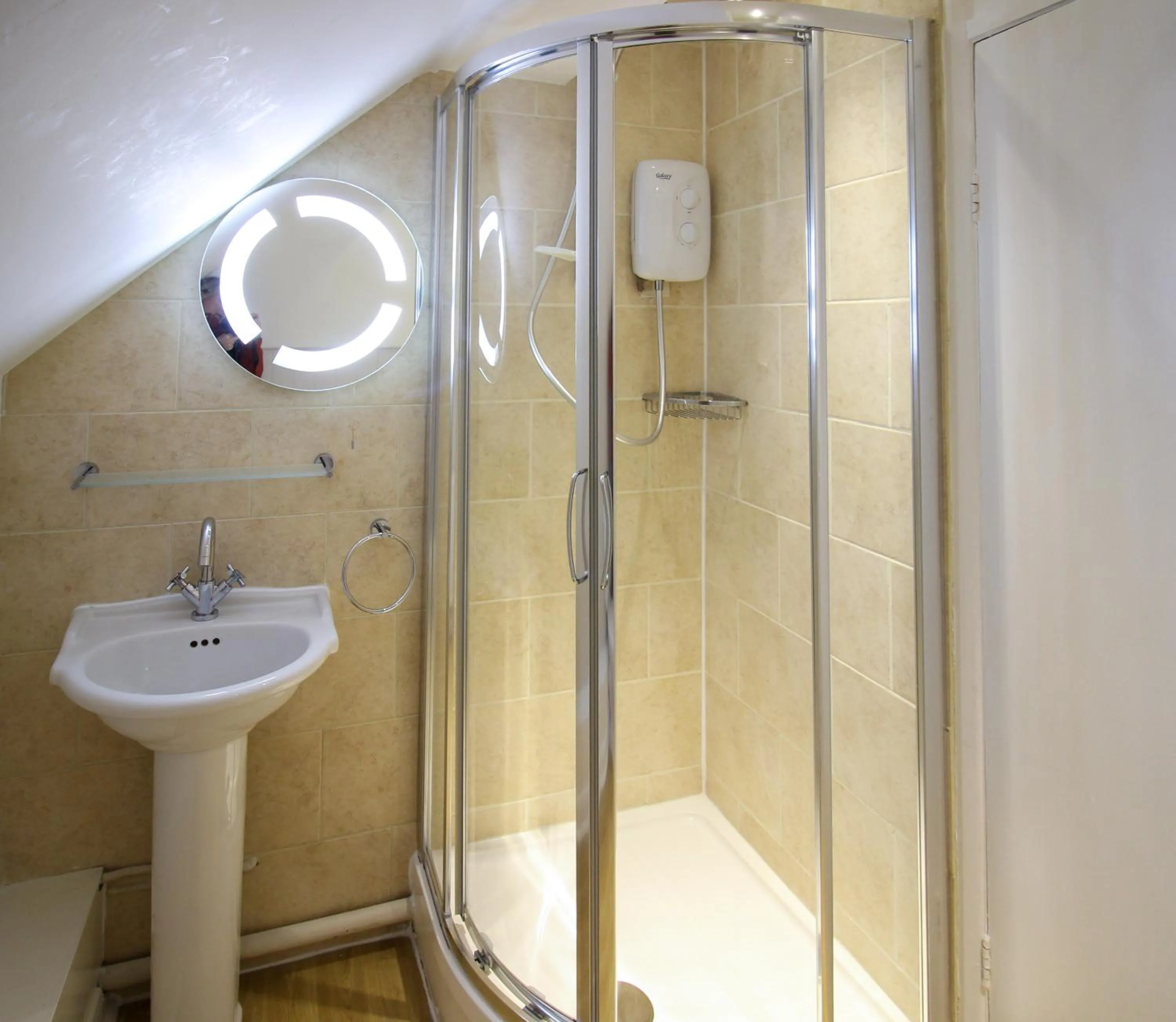 Bathroom in Newton House Hotel