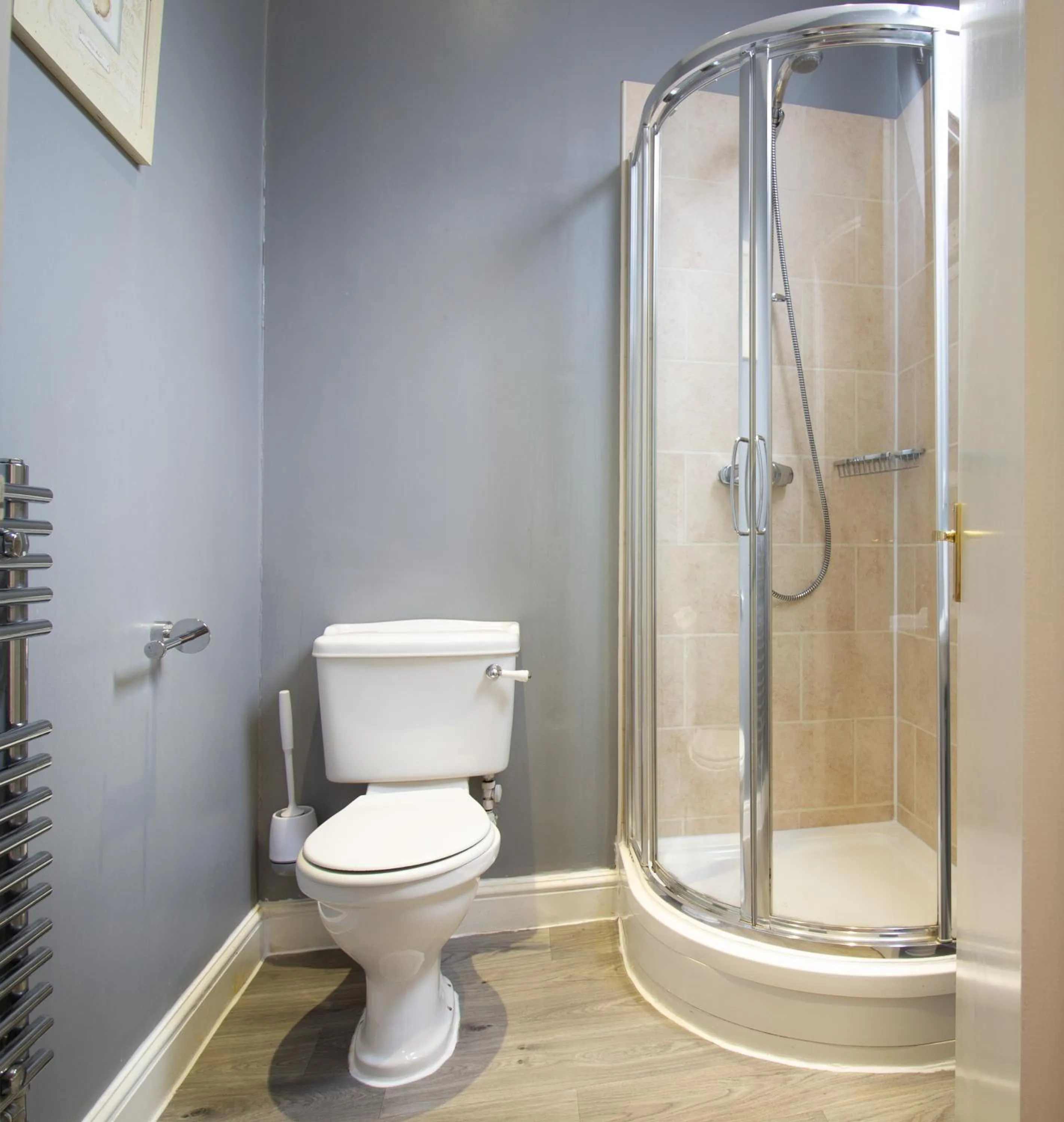 Bathroom in Newton House Hotel