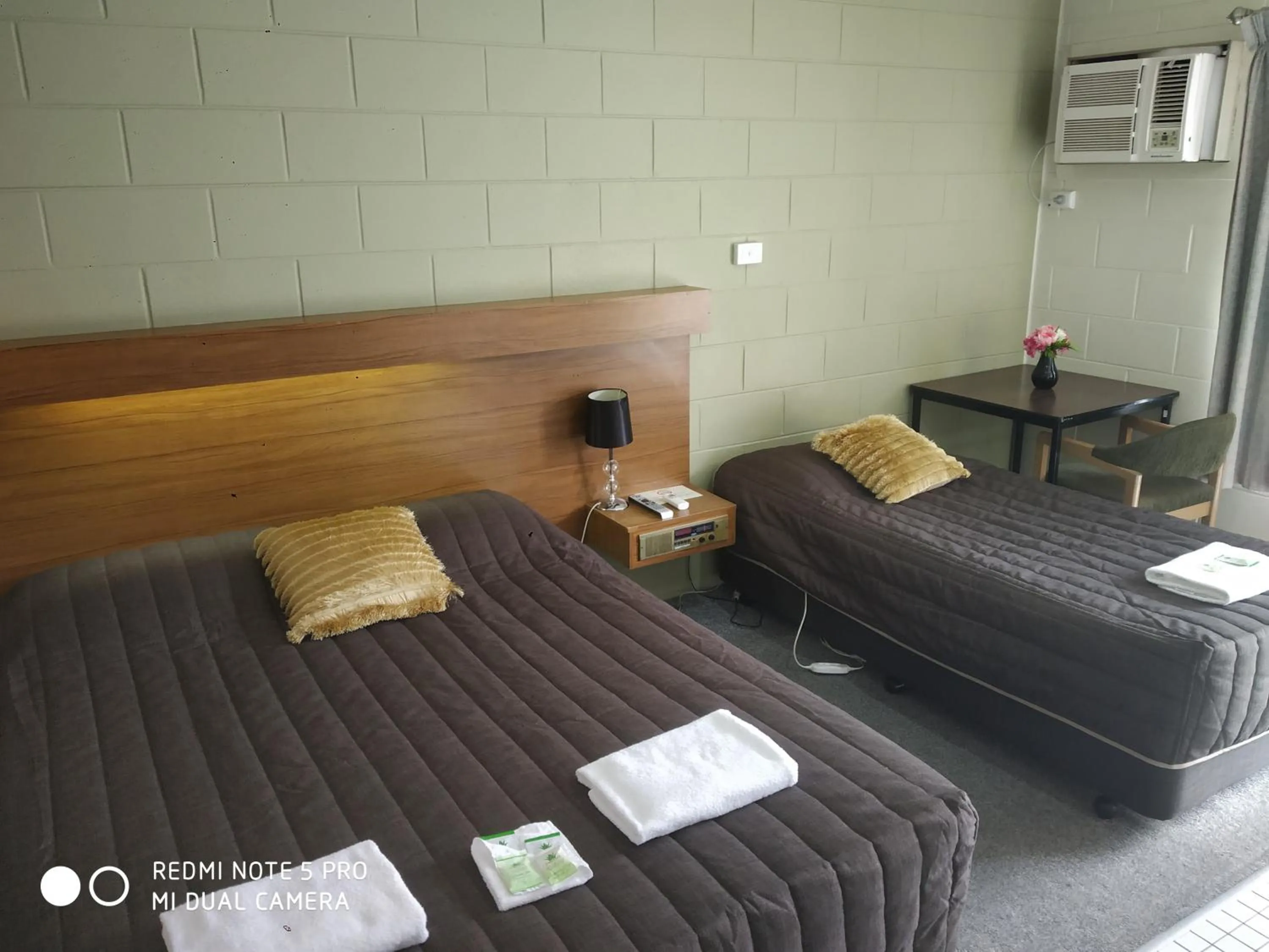 Bed in Albury Central Motel