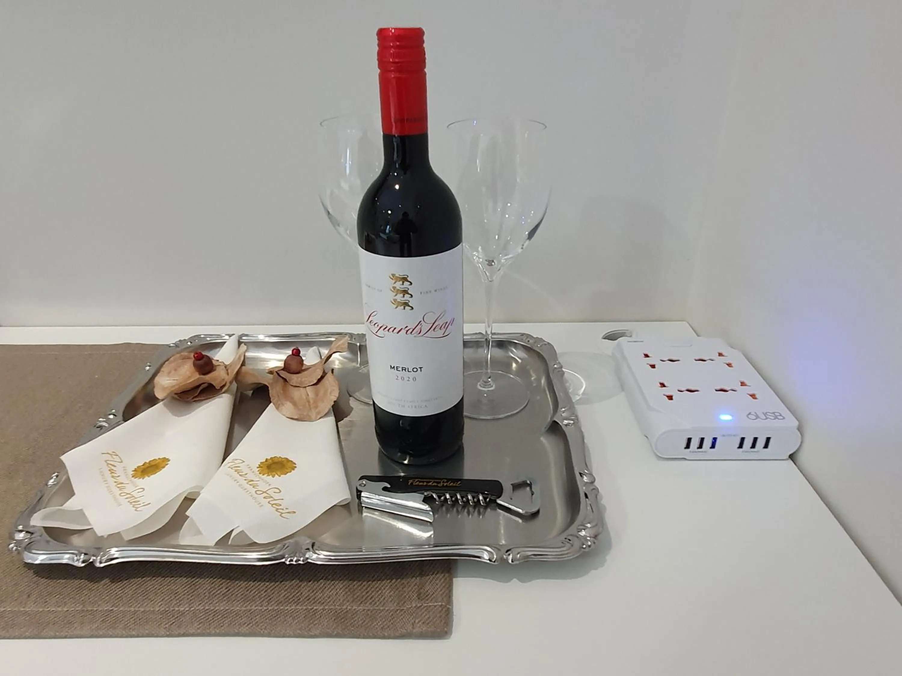 Alcoholic drinks in Fleur du Soleil Luxury Guesthouse