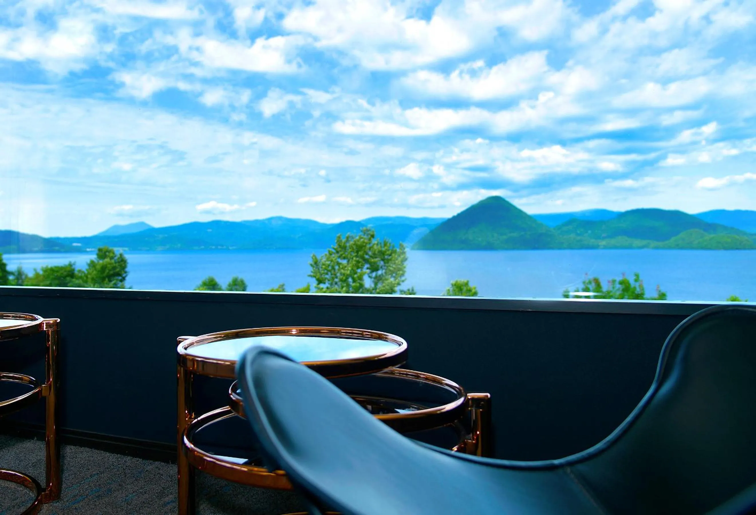 Lounge or bar in Hotel Premium Lake TOYA