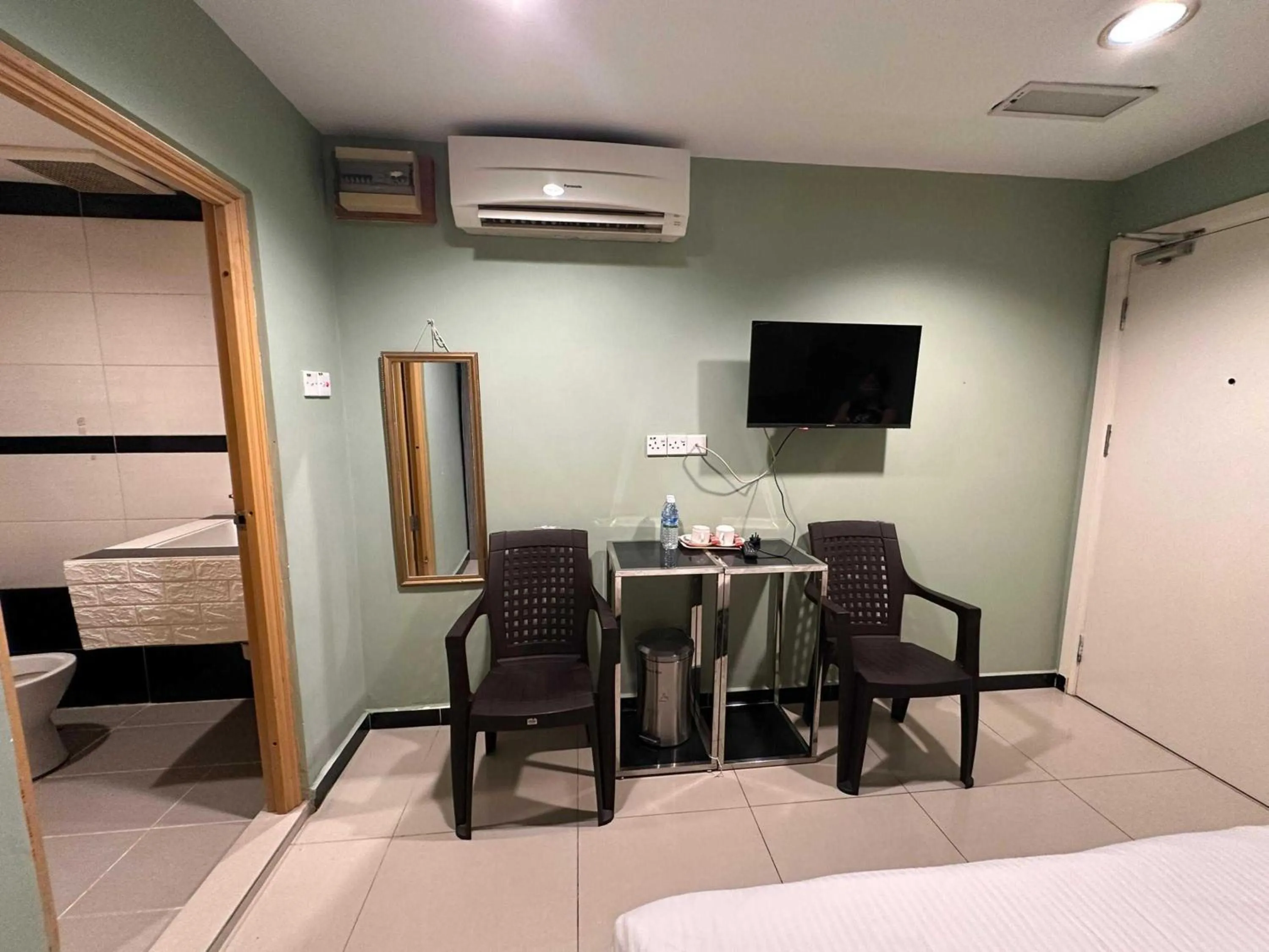 Living room in Hotel O Rainfield Inn