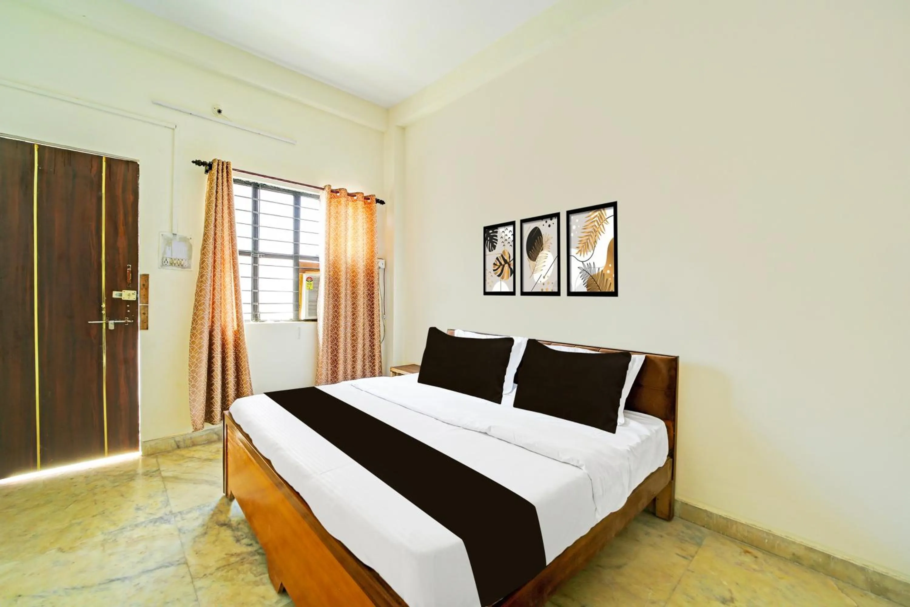 Hotel O AJ Guest House