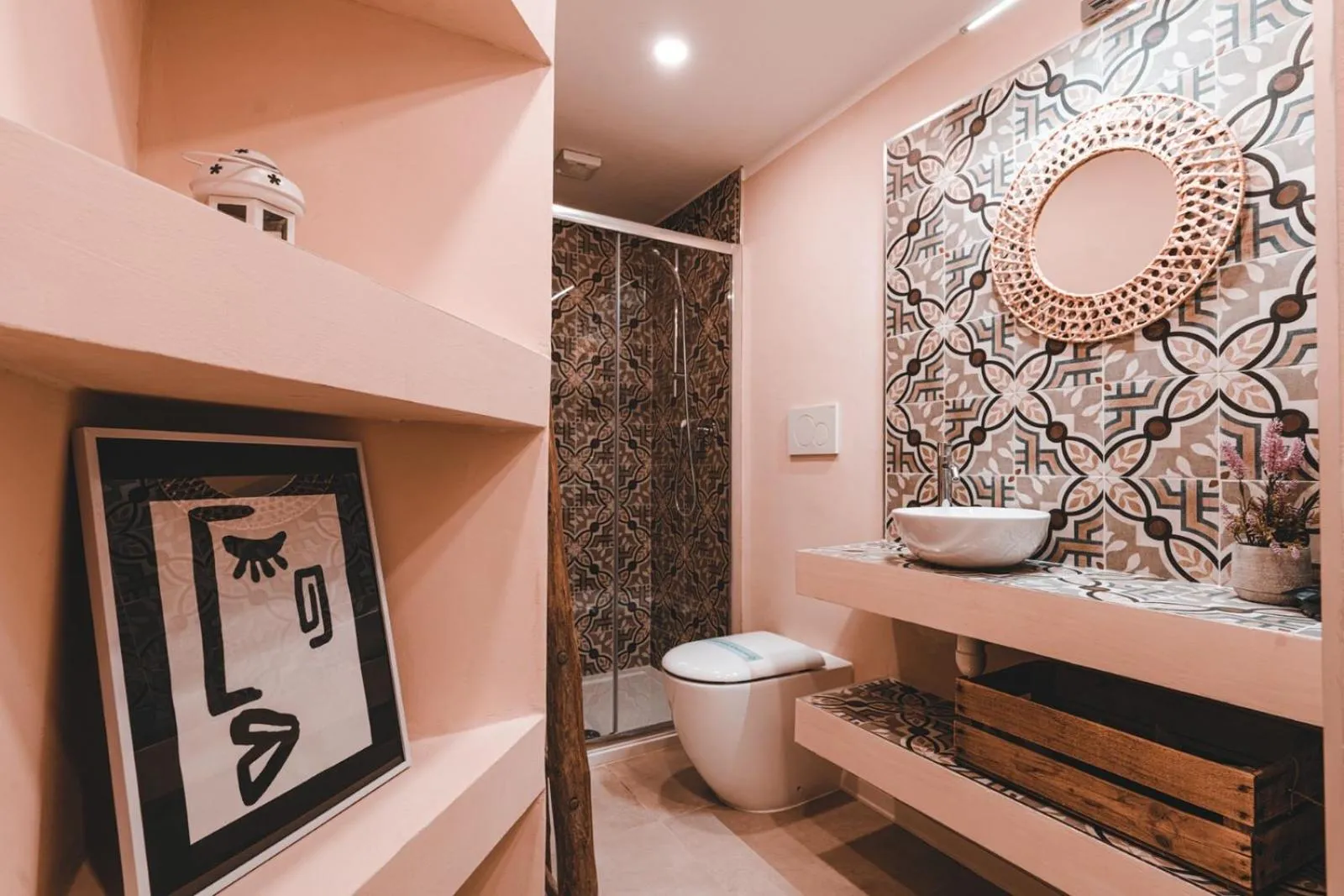 Shower in MORF suites