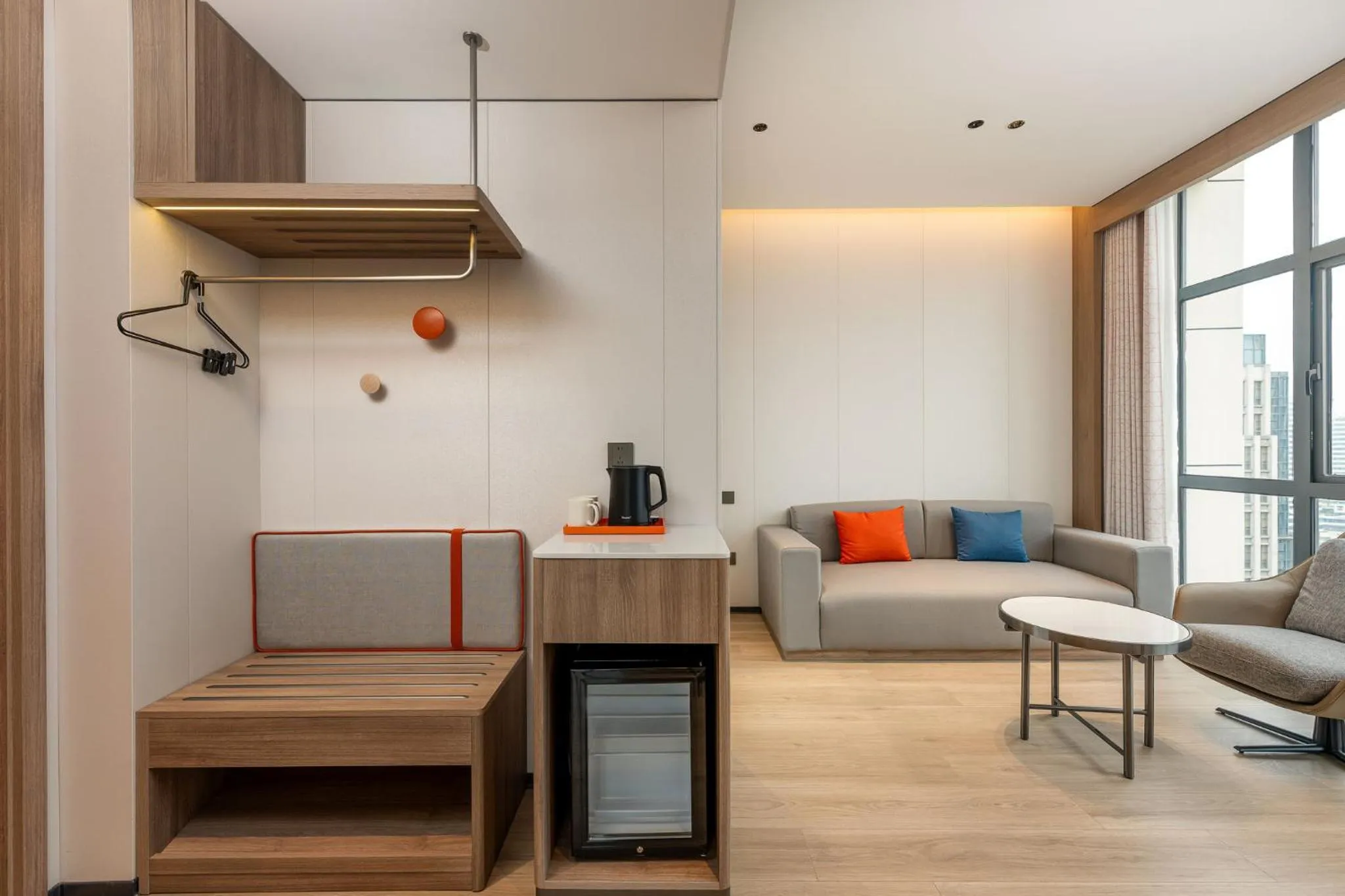 Photo of the whole room in Holiday Inn Express Shangrao Railway Station by IHG