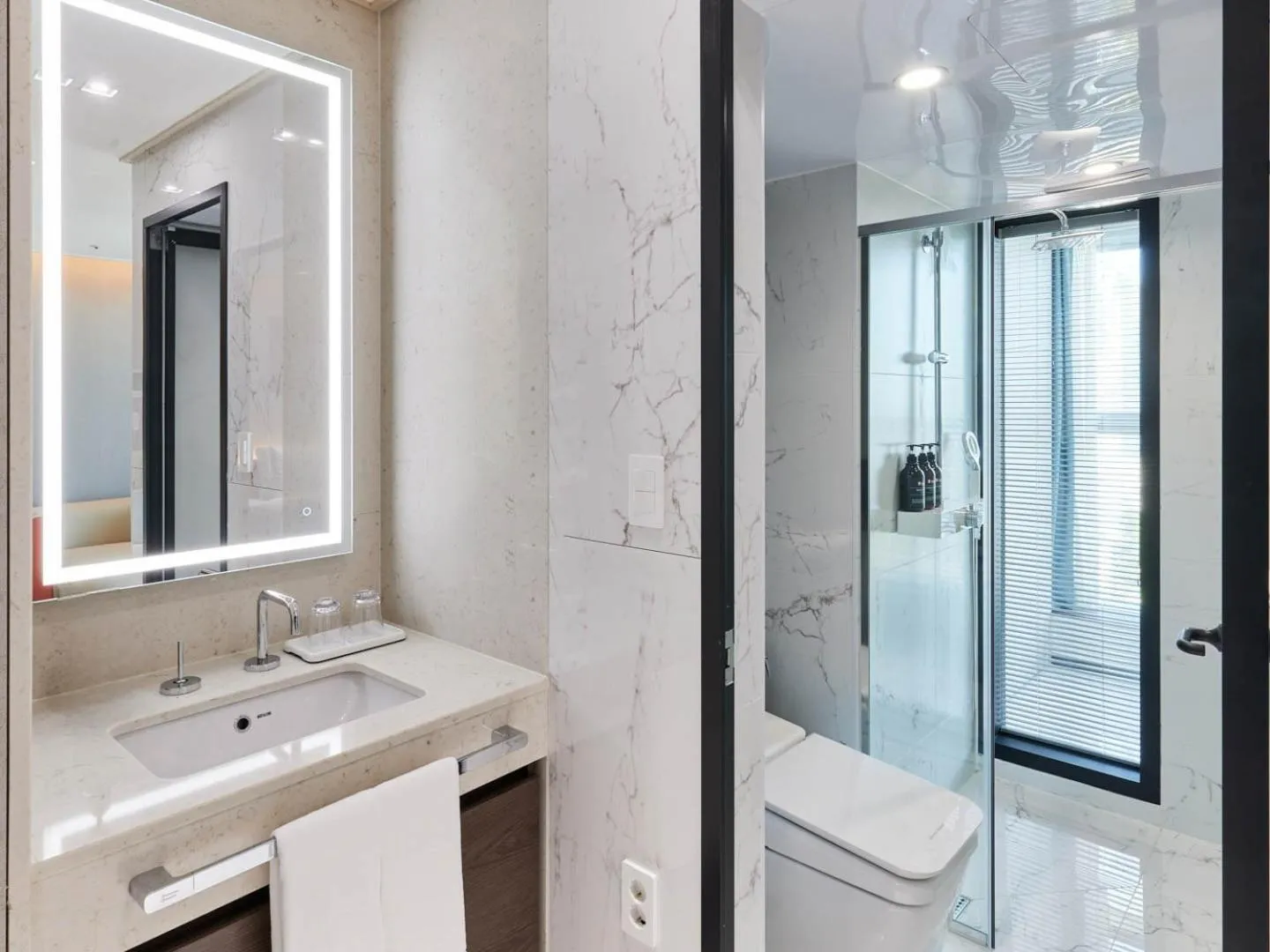 Bathroom in NewCZ Centum Hotel