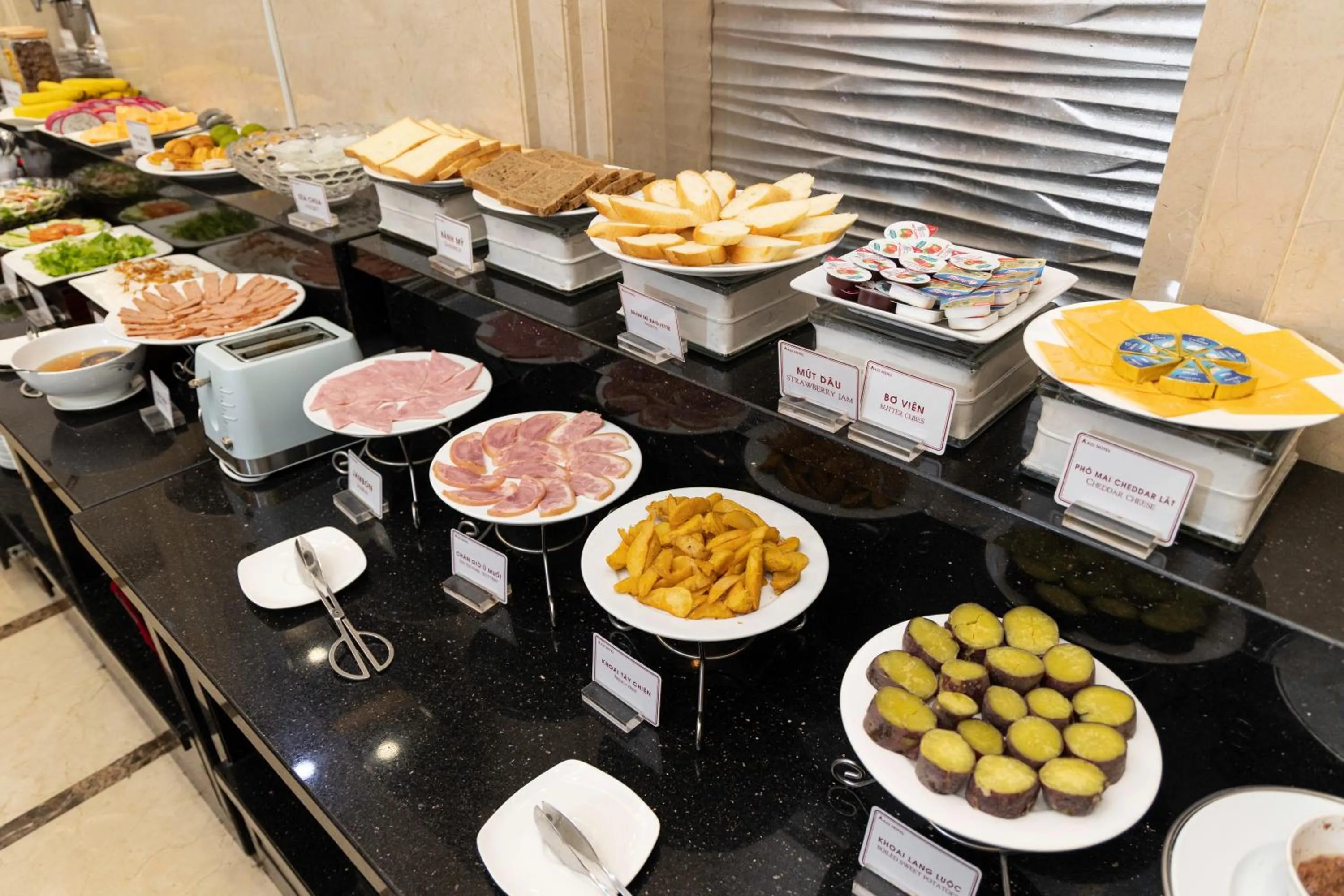 A25 Hotel - 06 Trương Định