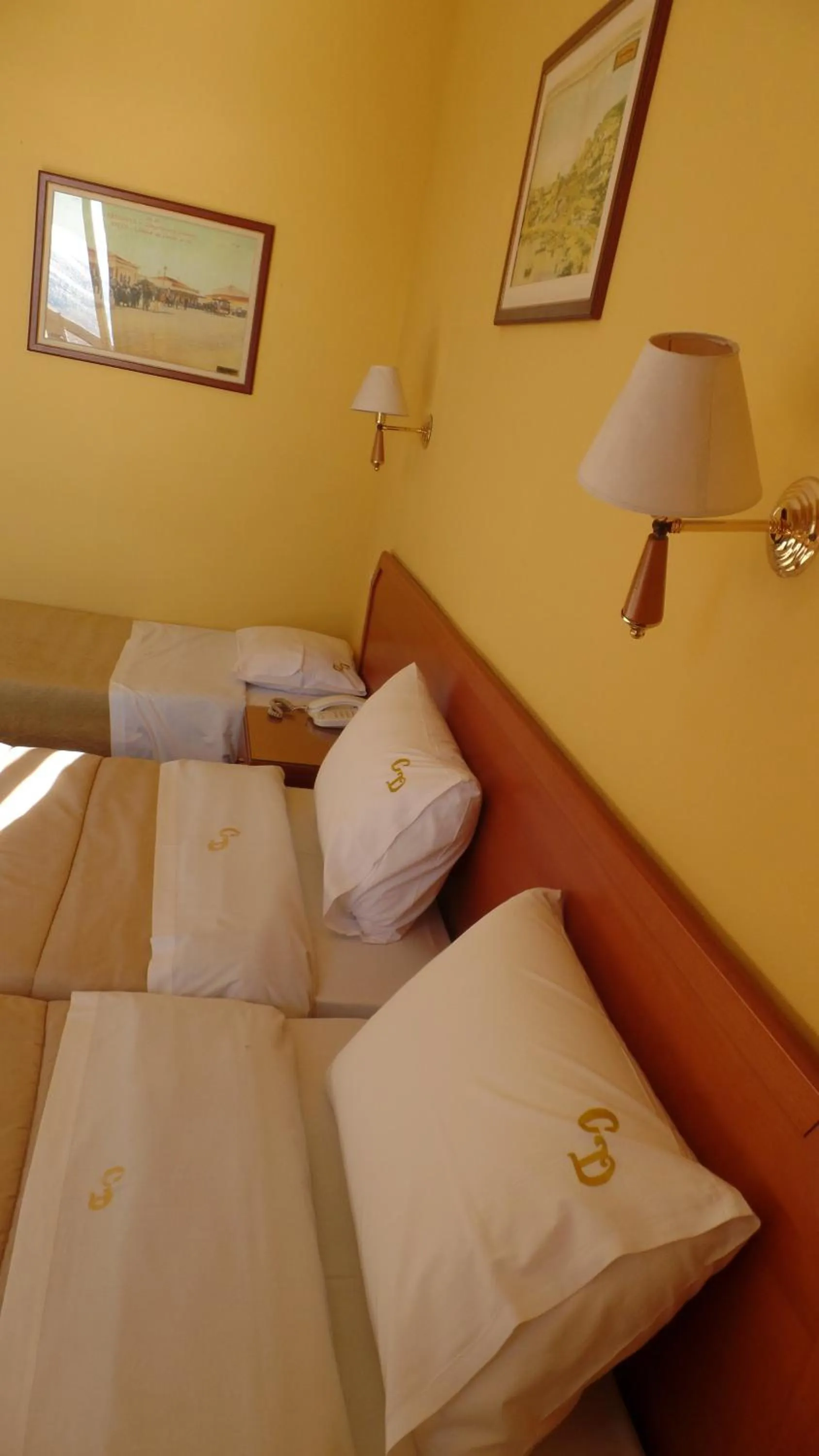 Bed in Cavo D' Oro