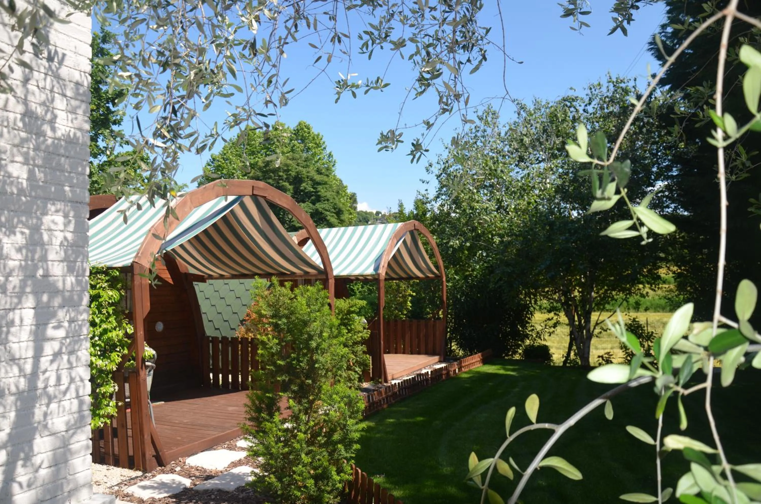 Garden in Asso Bed & Breakfast