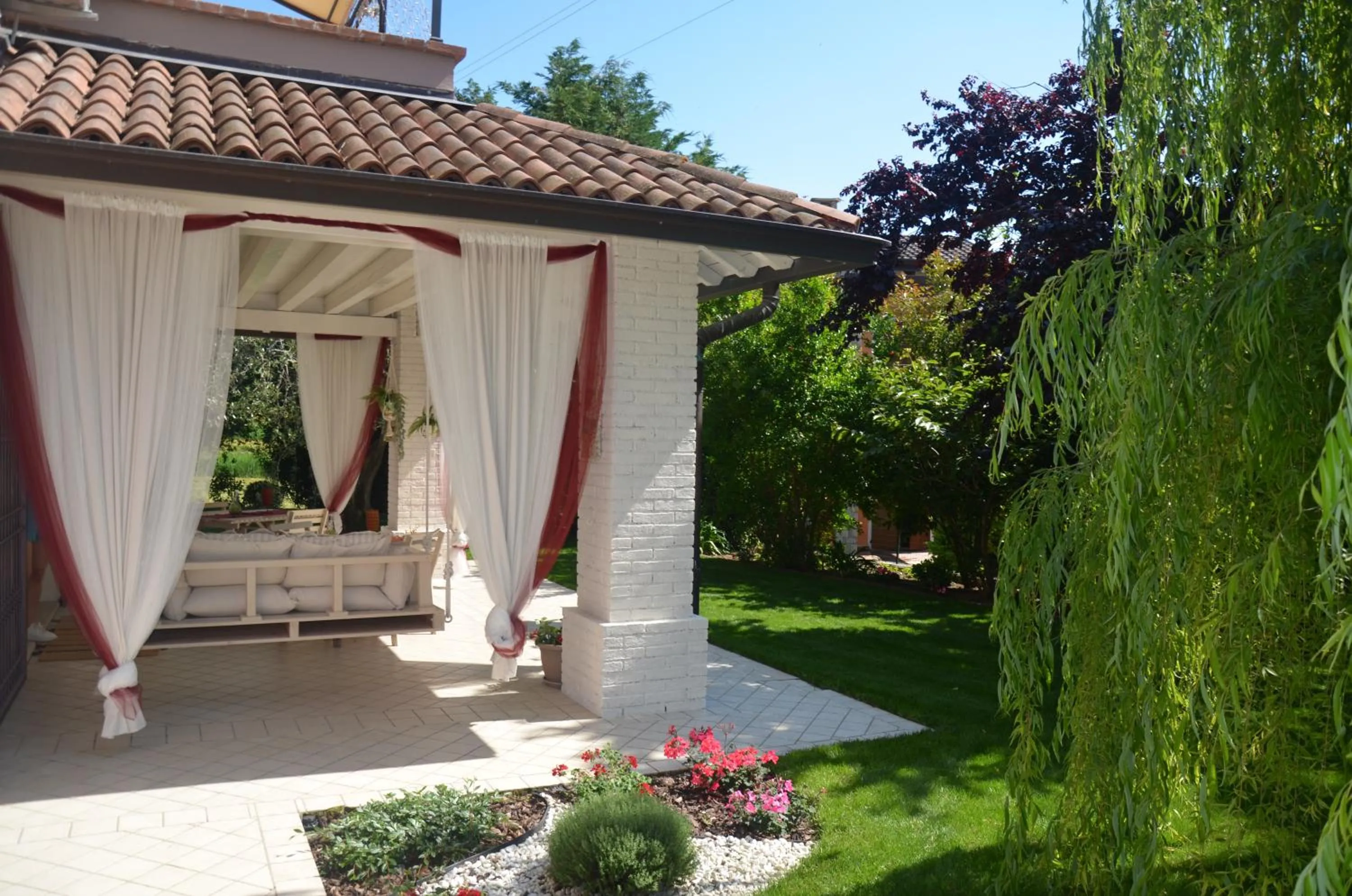 Patio in Asso Bed & Breakfast