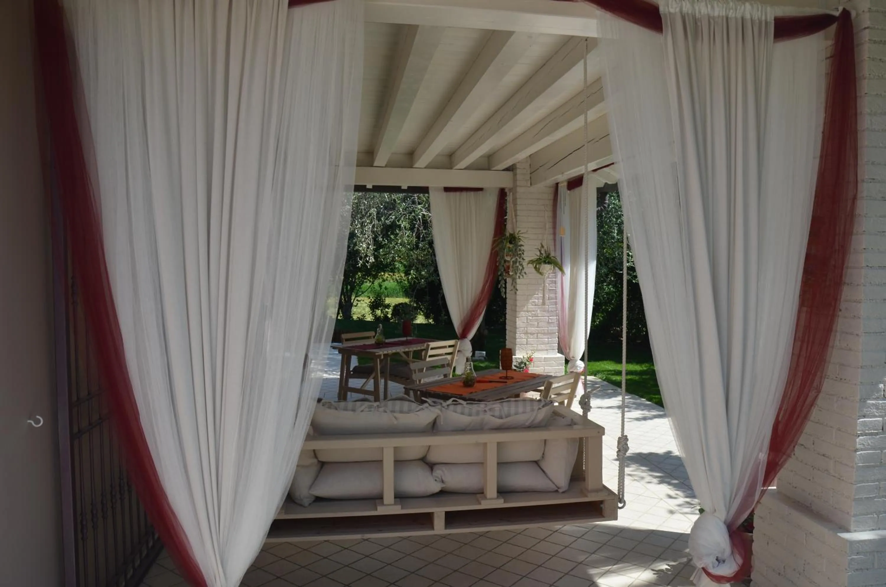 Patio in Asso Bed & Breakfast