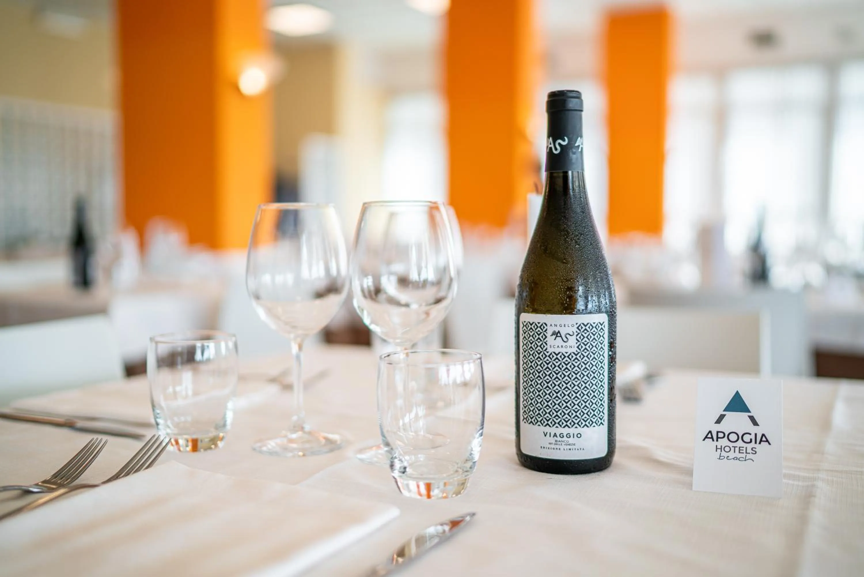 Drinks in Hotel Astor