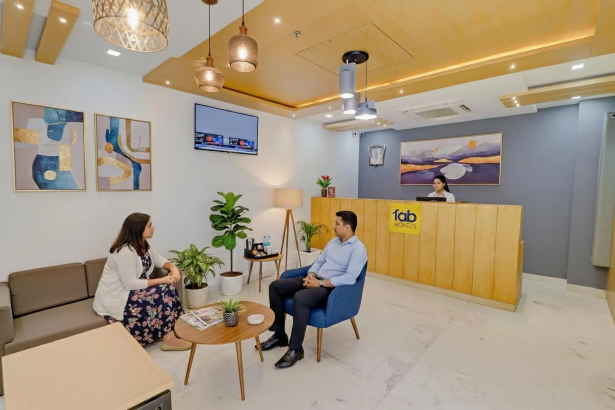 Lobby or reception in FabHotel Premium Kashi - Sarnath museum