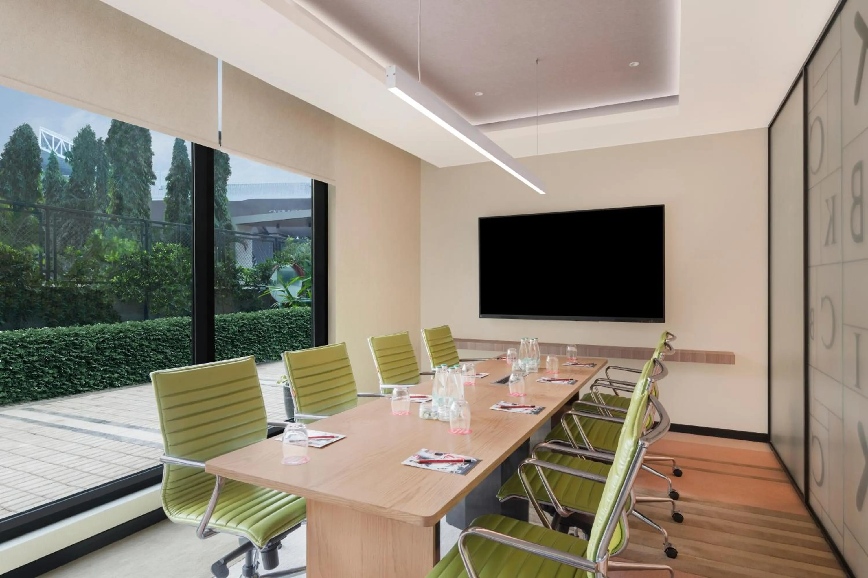 Meeting/conference room in ibis Mumbai BKC
