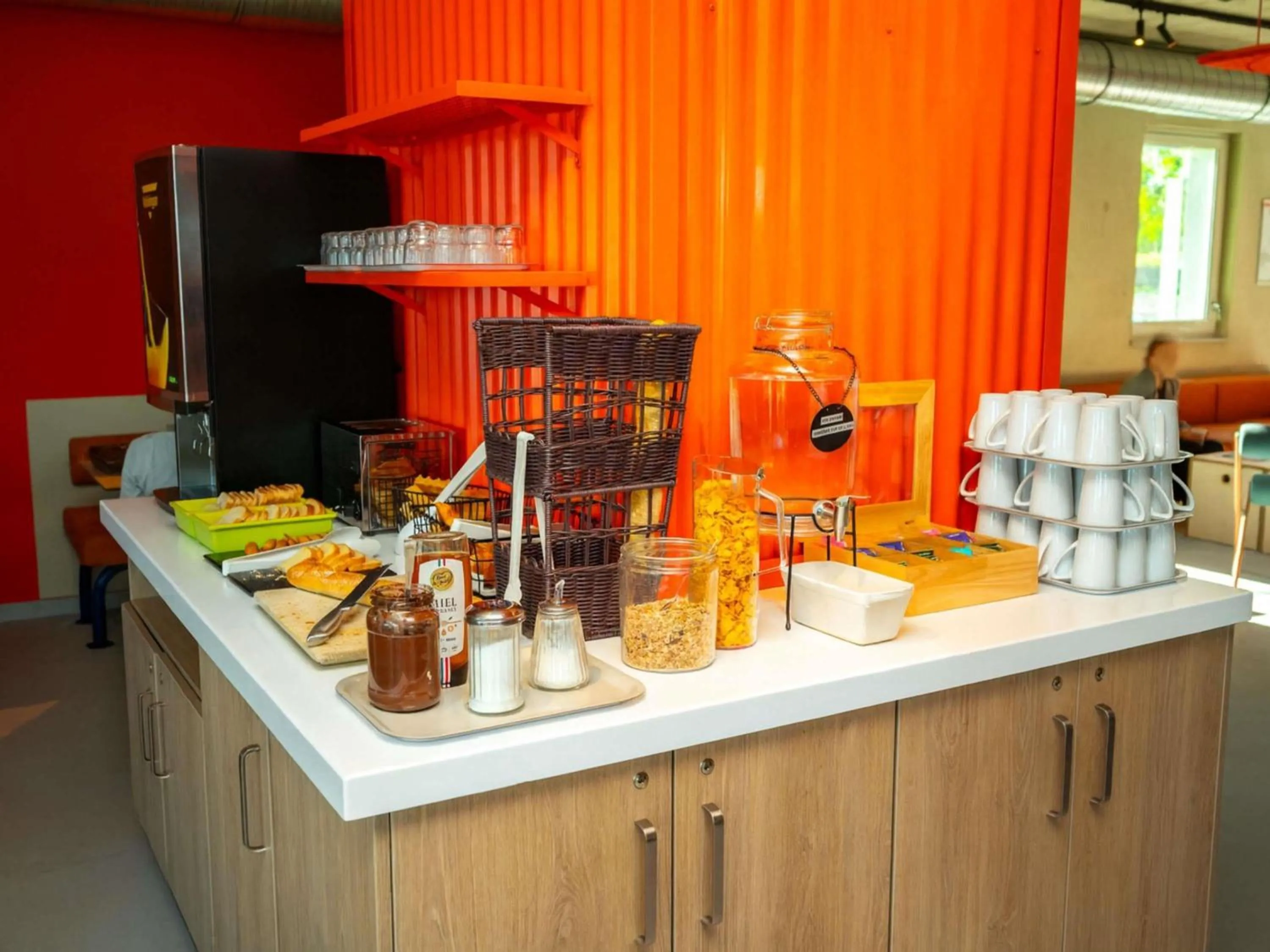 Breakfast in ibis budget Auxerre Nord