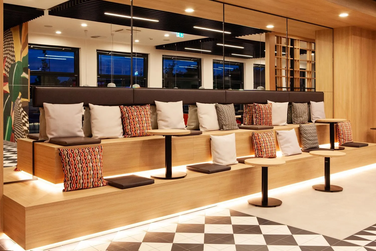 Seating area in ibis budget Hotel Berlin Airport