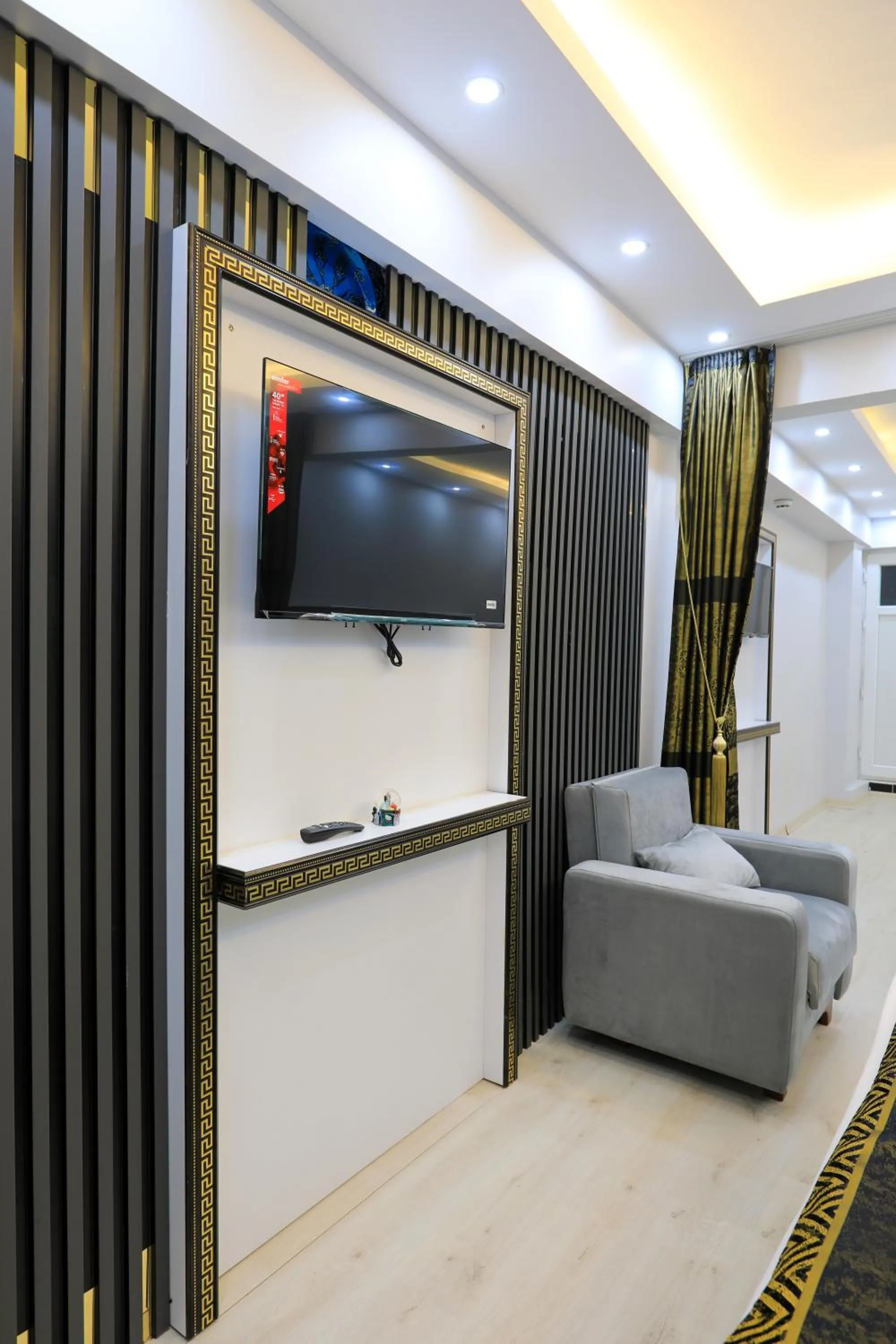 TV and multimedia in Istanbul Hotel&Guesthouse