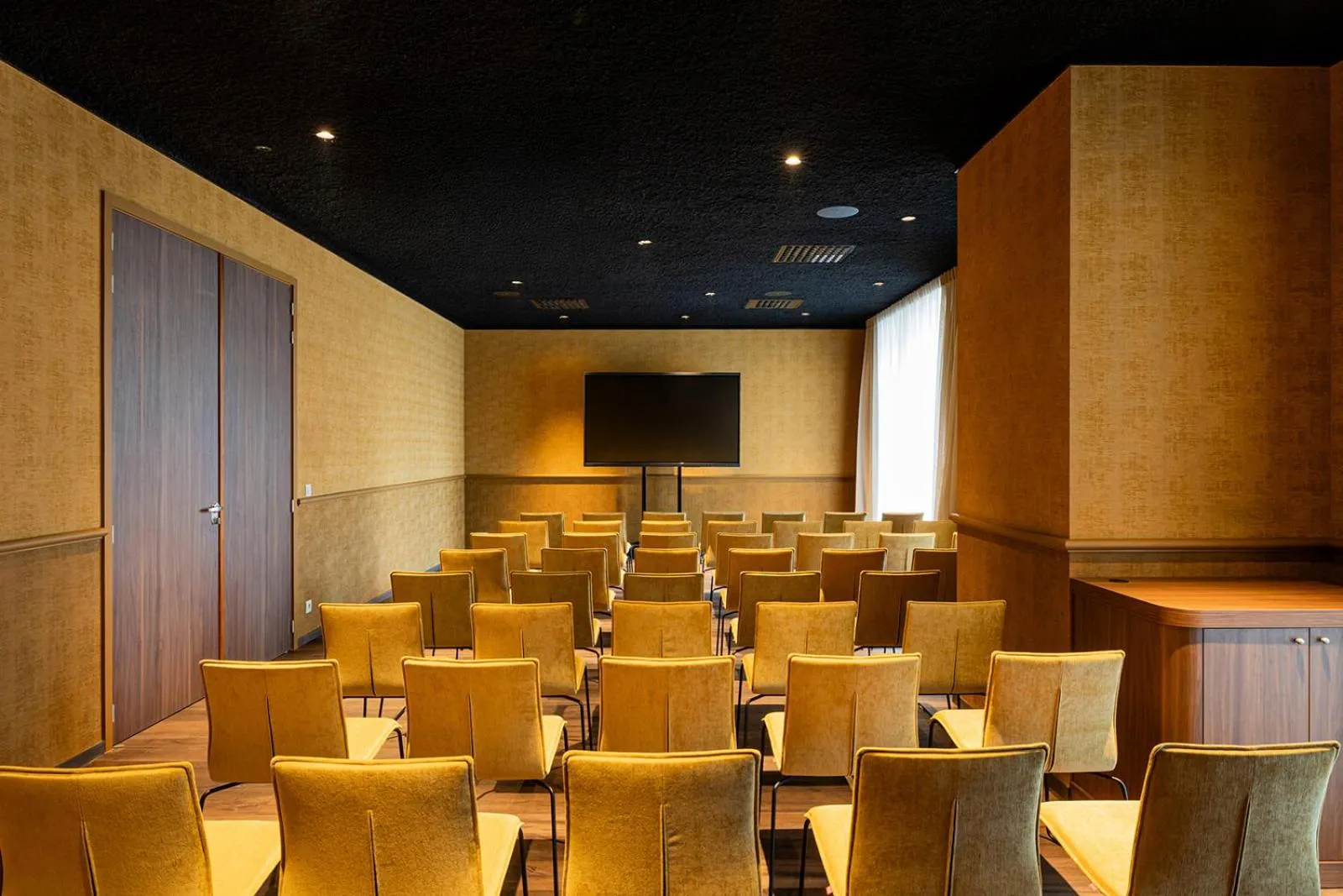 Meeting/conference room in The Ostendian