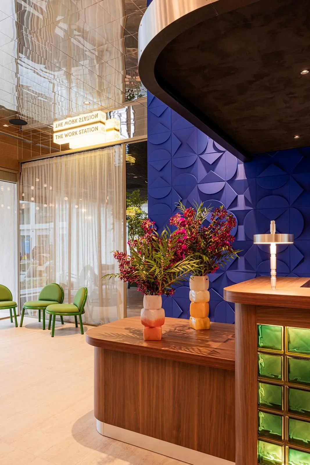 Lobby or reception in The Ostendian