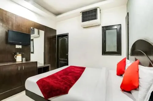 Hotel Geetanjali Inn