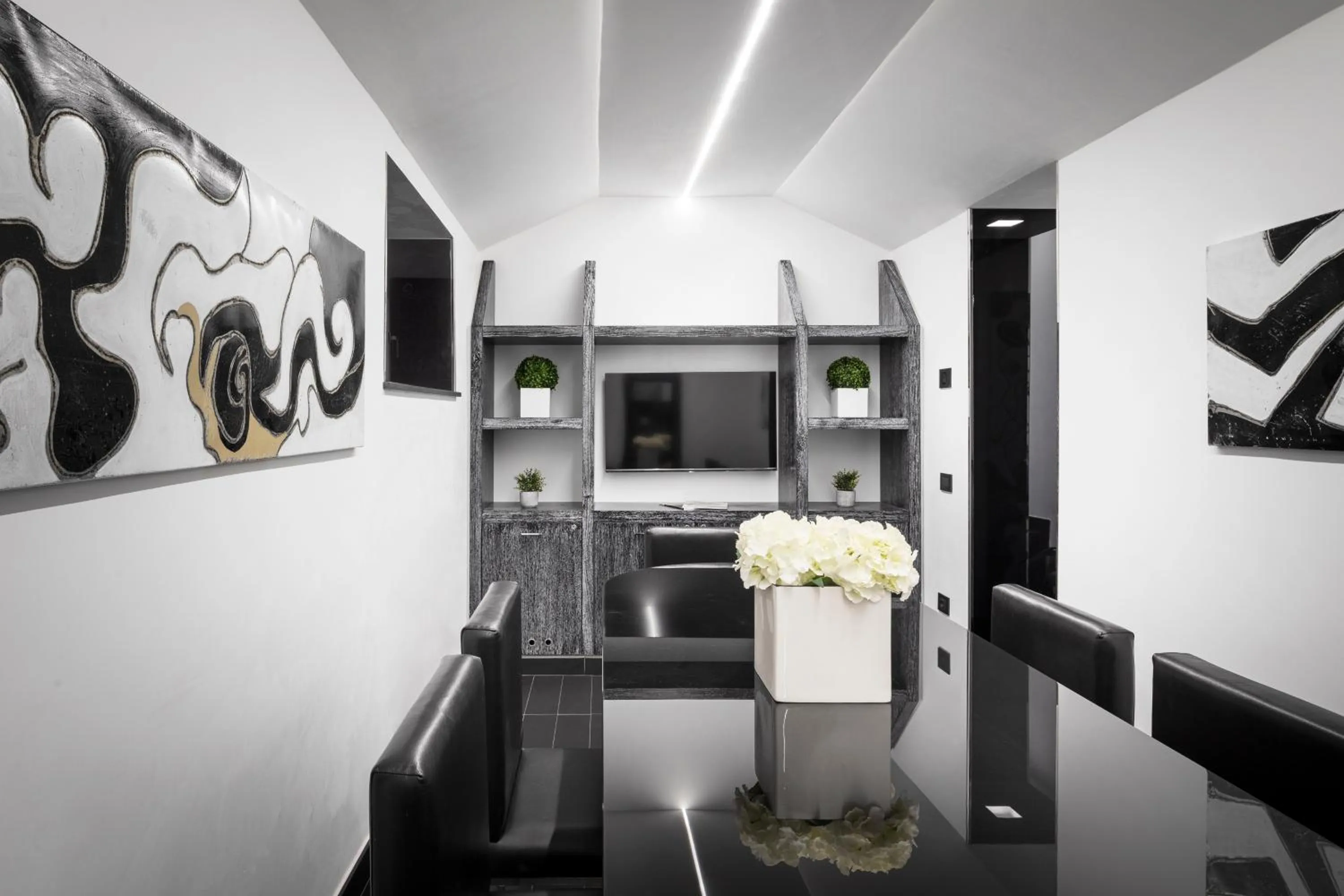 Meeting/conference room in LHP River Club