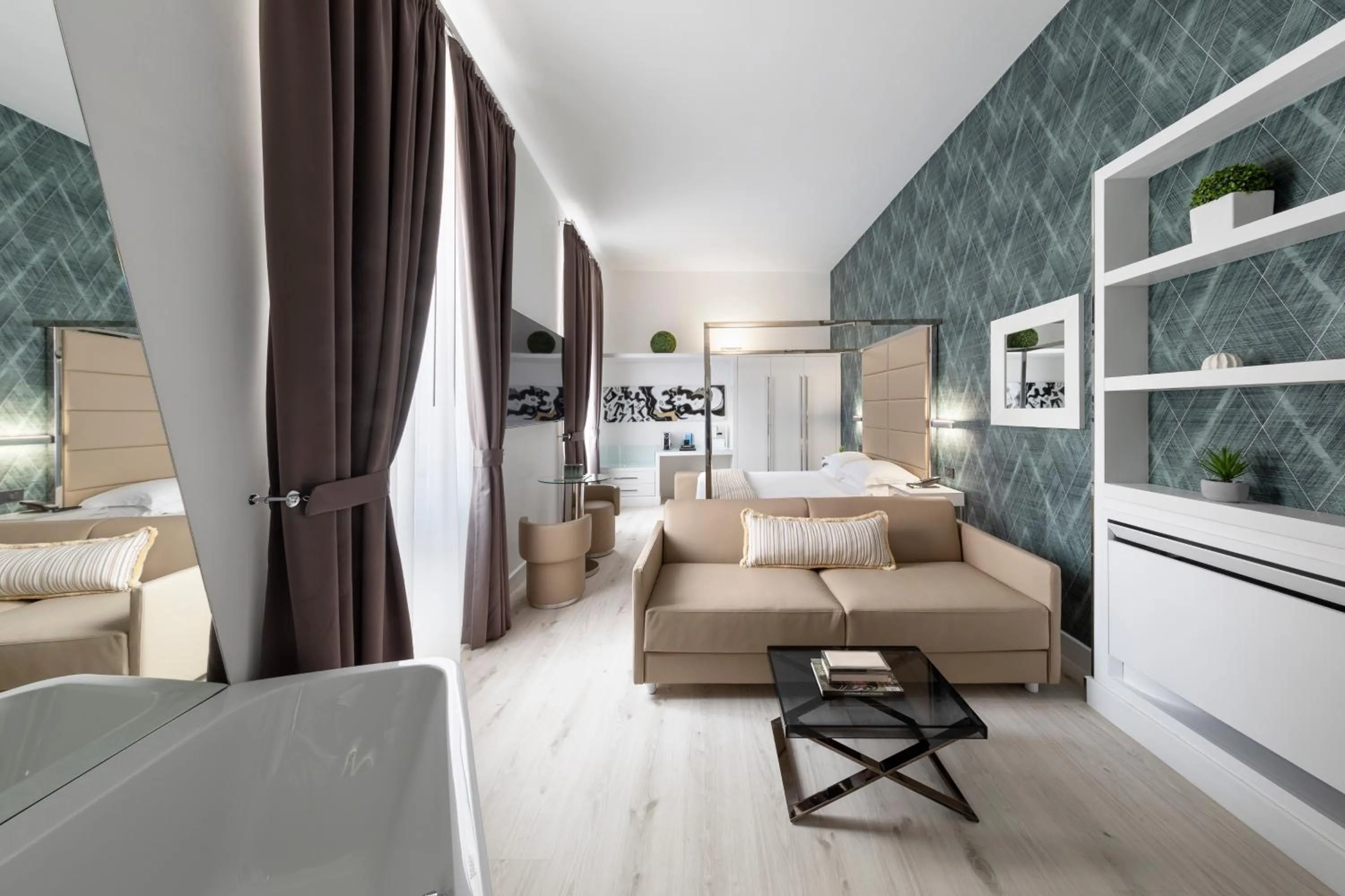 Photo of the whole room, Bed in LHP River Club