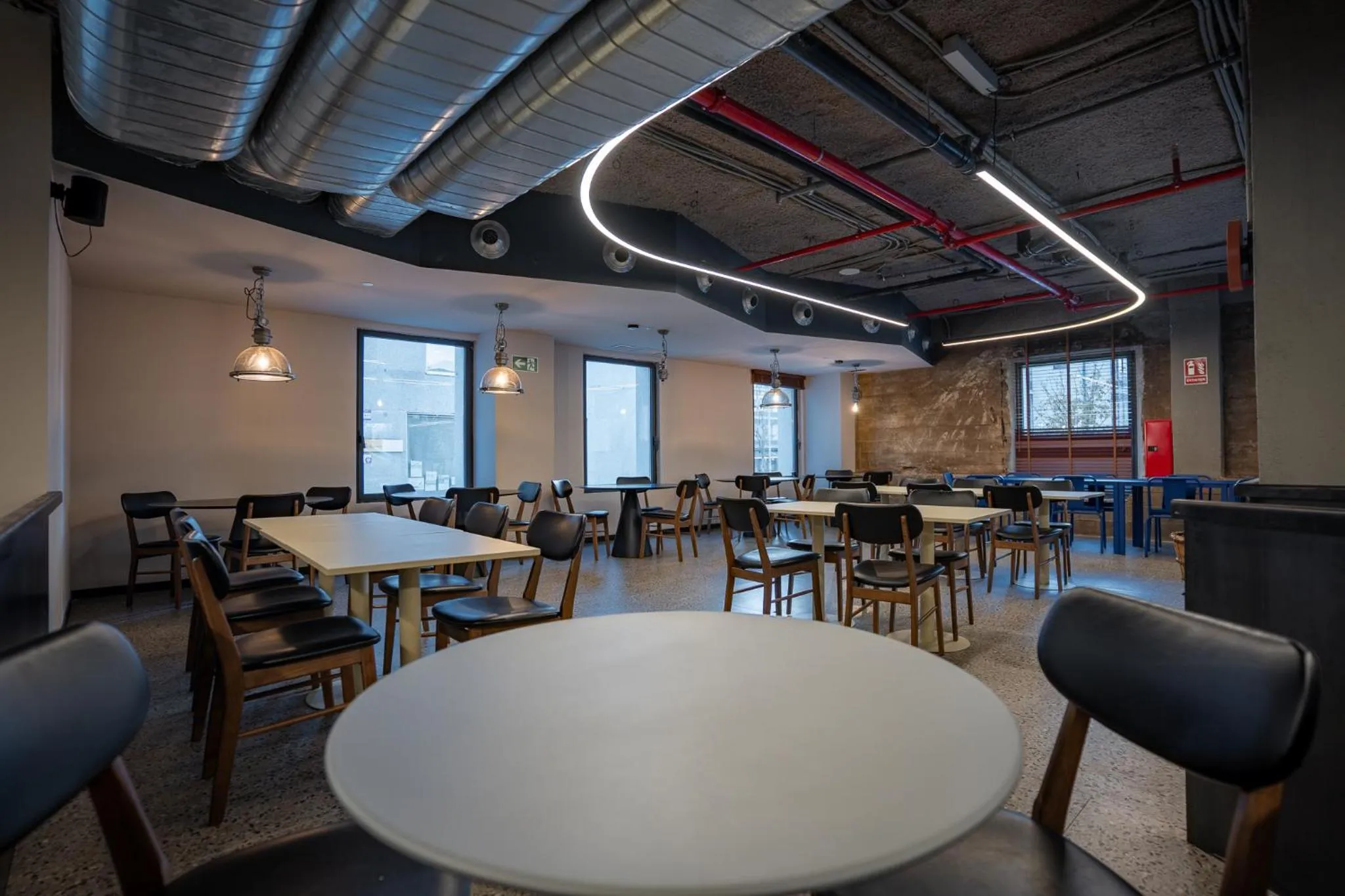 Lemonade Stays Santiago de Compostela