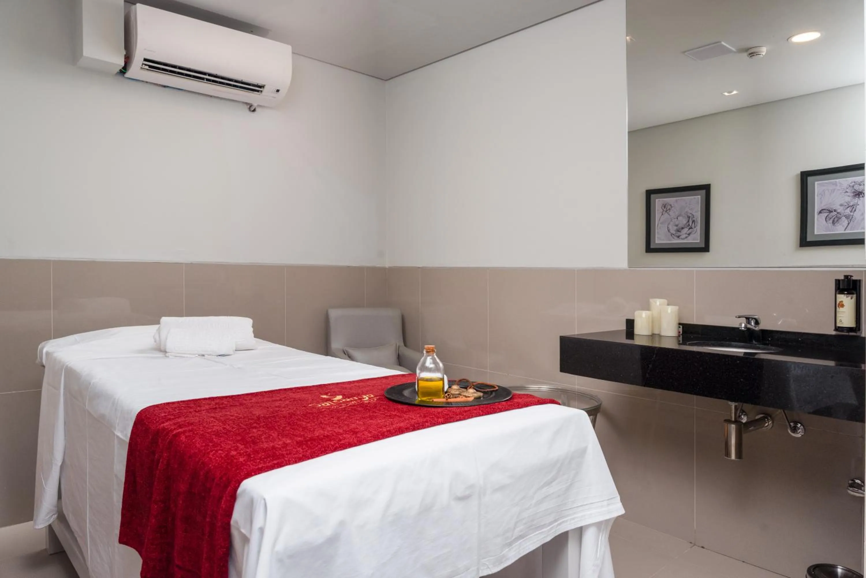 Spa and wellness centre/facilities, Bed in Vila Galé Collection Ouro Preto