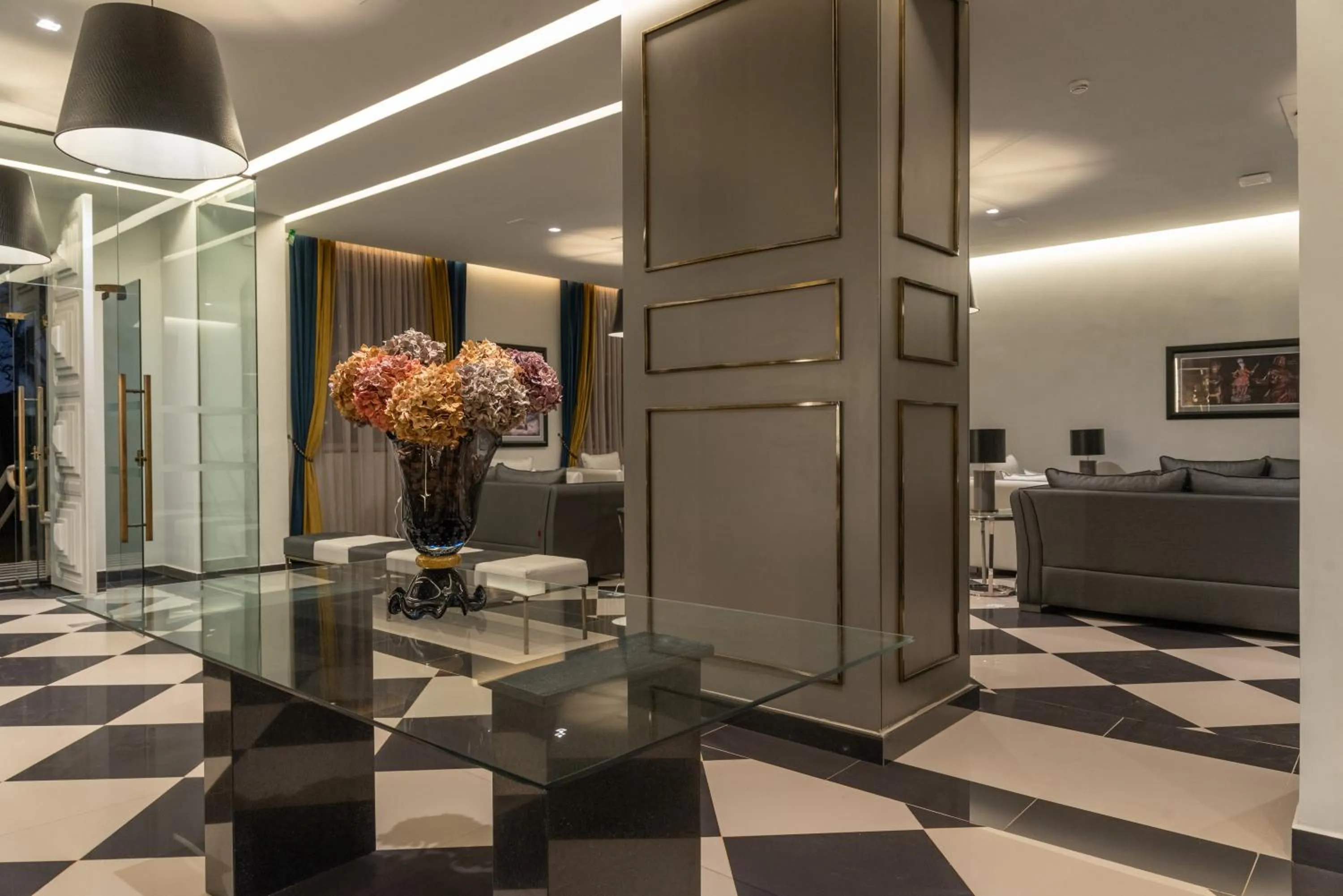 Lobby or reception in Vila Galé Collection Ouro Preto