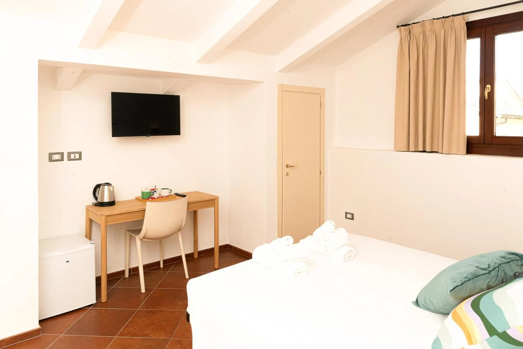 Photo of the whole room, Bed in La Rocca Relais