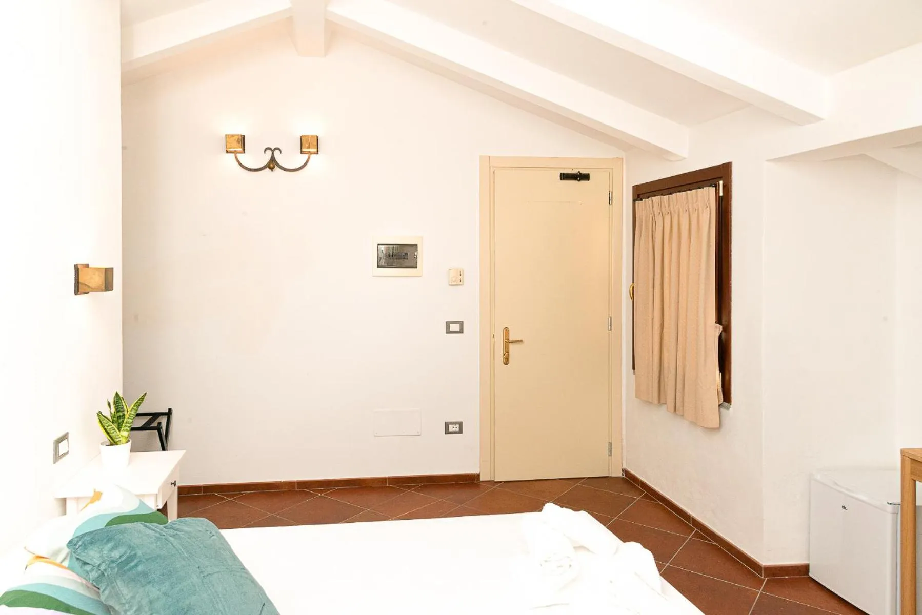 Photo of the whole room, Bed in La Rocca Relais