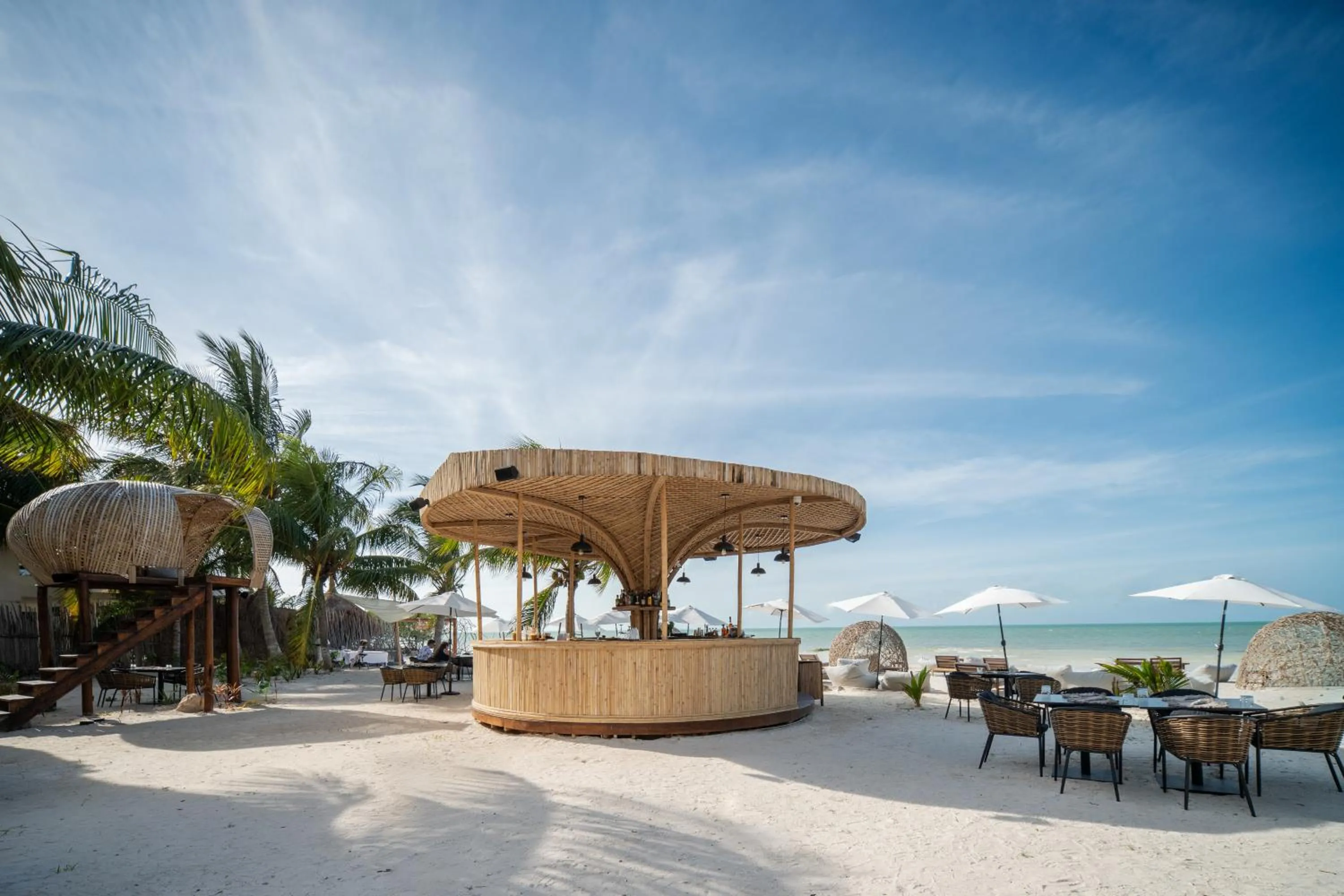 Restaurant/places to eat in Ana y Jose Holbox Hotel & Beach Club