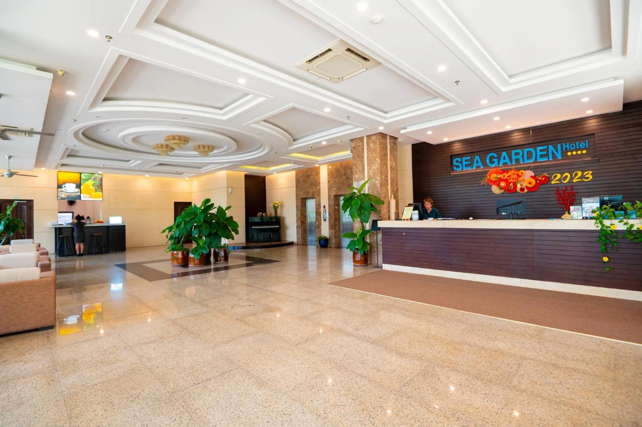 Lobby or reception in Sea Garden Hotel