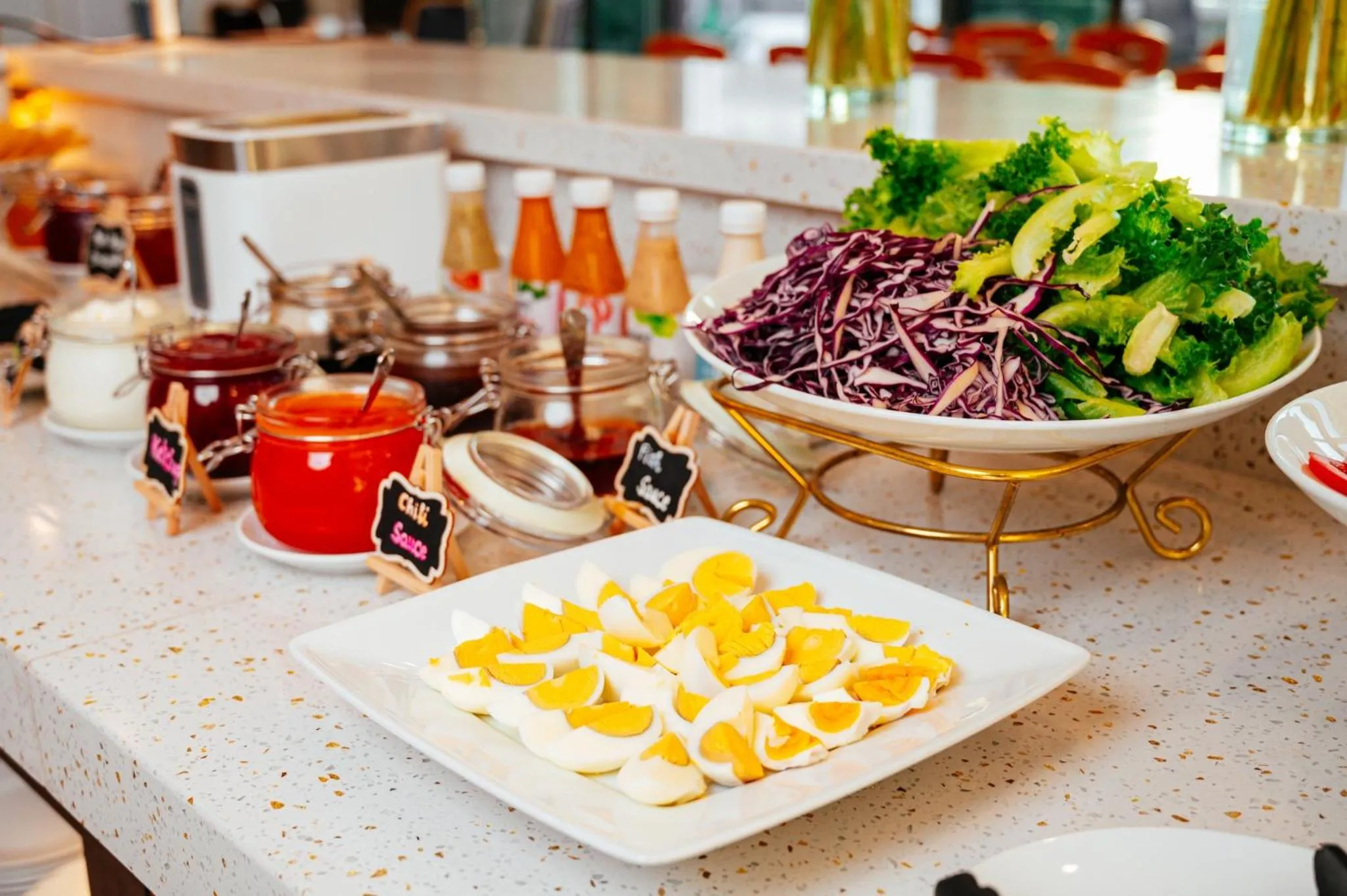 Restaurant/places to eat in Sea Garden Hotel