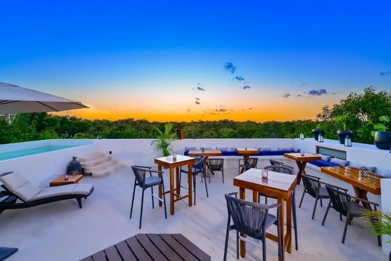 Restaurant/places to eat in K'uyen Boutique Hotel