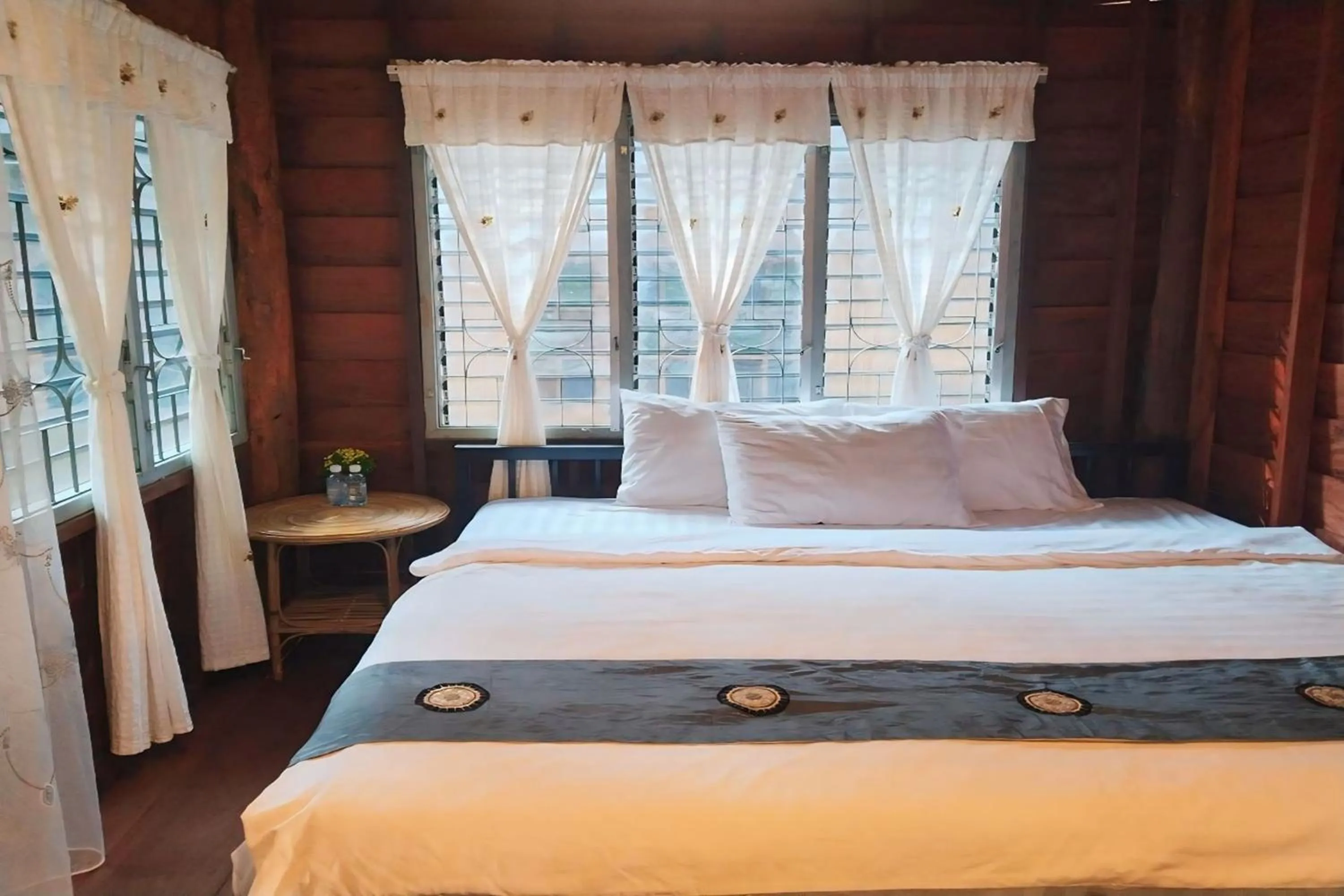 Bedroom, Bed in Mae Mae Home