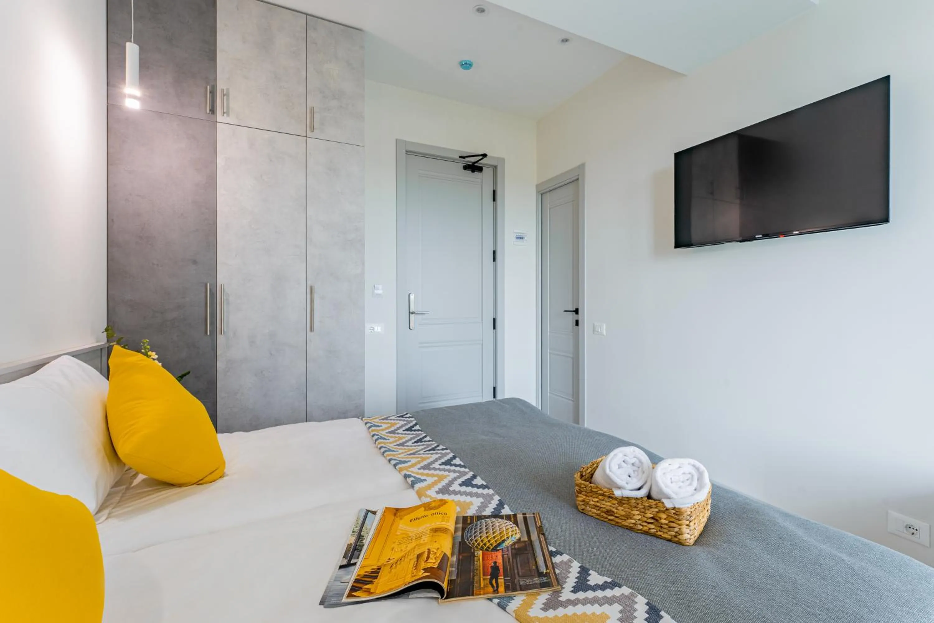 Standard Double Room with Balcony in Sunset Apart-Hotel
